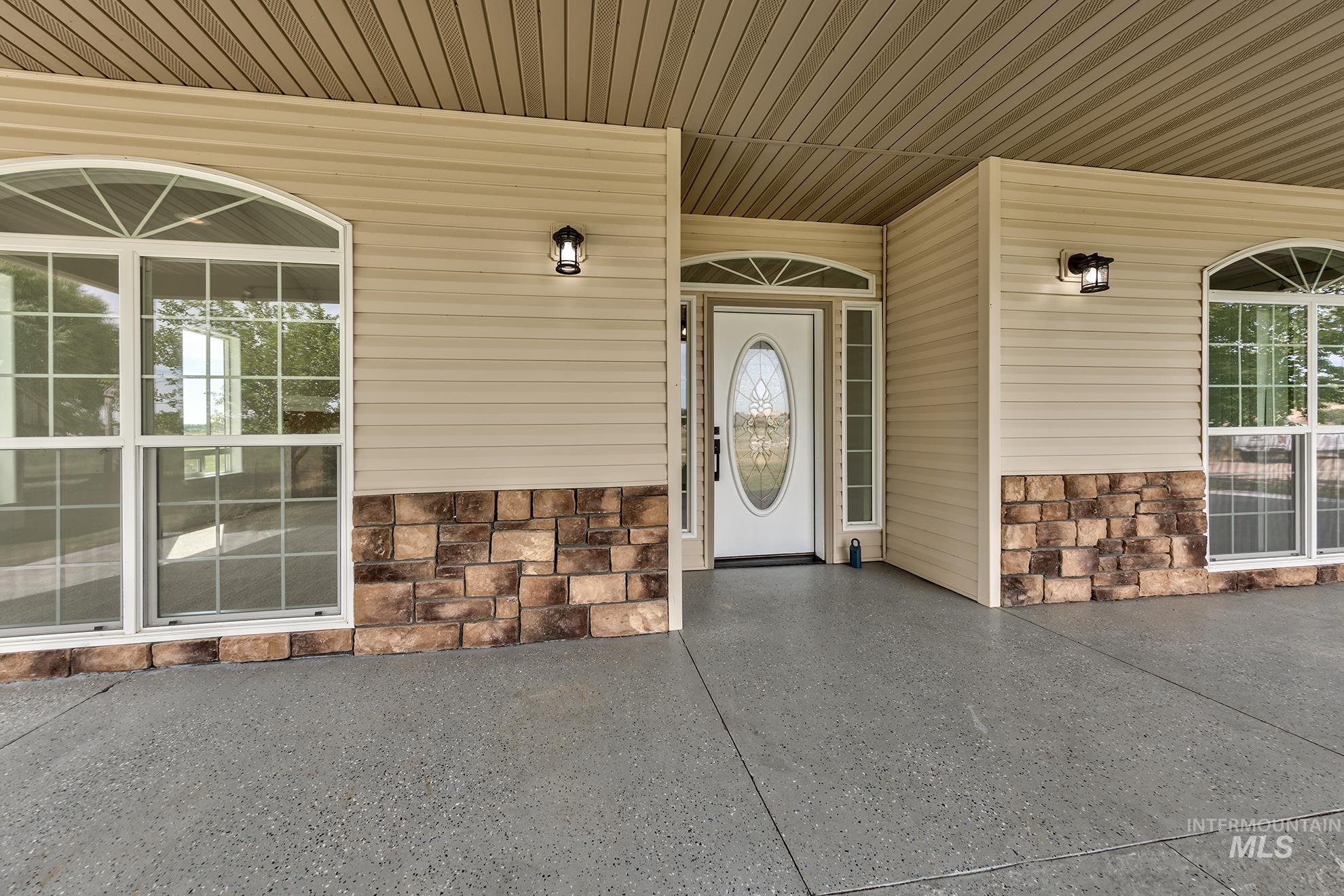 6891 Dallas Road, New Plymouth, Idaho 83655, 3 Bedrooms, 2 Bathrooms, Farm & Ranch For Sale, Price $899,900, 98919778