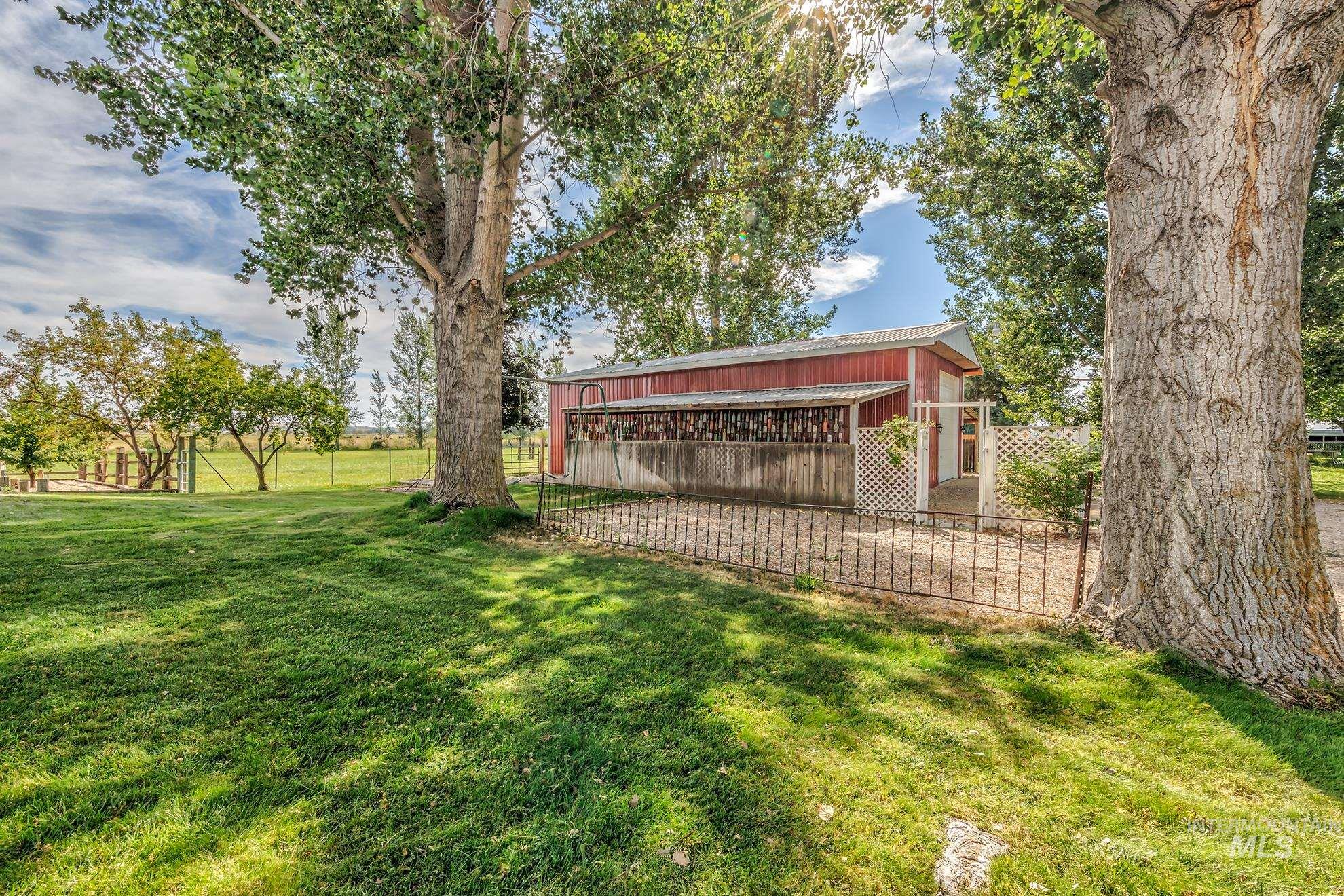 6891 Dallas Road, New Plymouth, Idaho 83655, 3 Bedrooms, 2 Bathrooms, Farm & Ranch For Sale, Price $899,900, 98919778