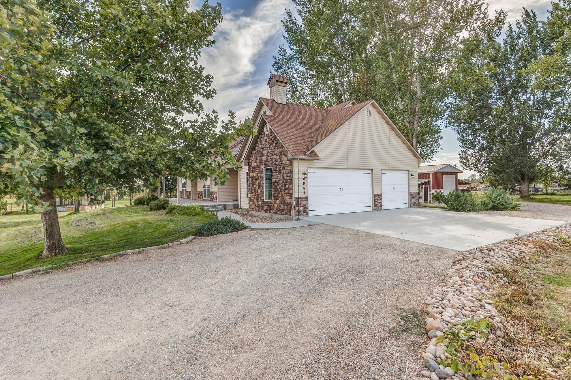 6891 Dallas Road, New Plymouth, Idaho 83655, 3 Bedrooms, 2 Bathrooms, Farm & Ranch For Sale, Price $899,900, 98919778