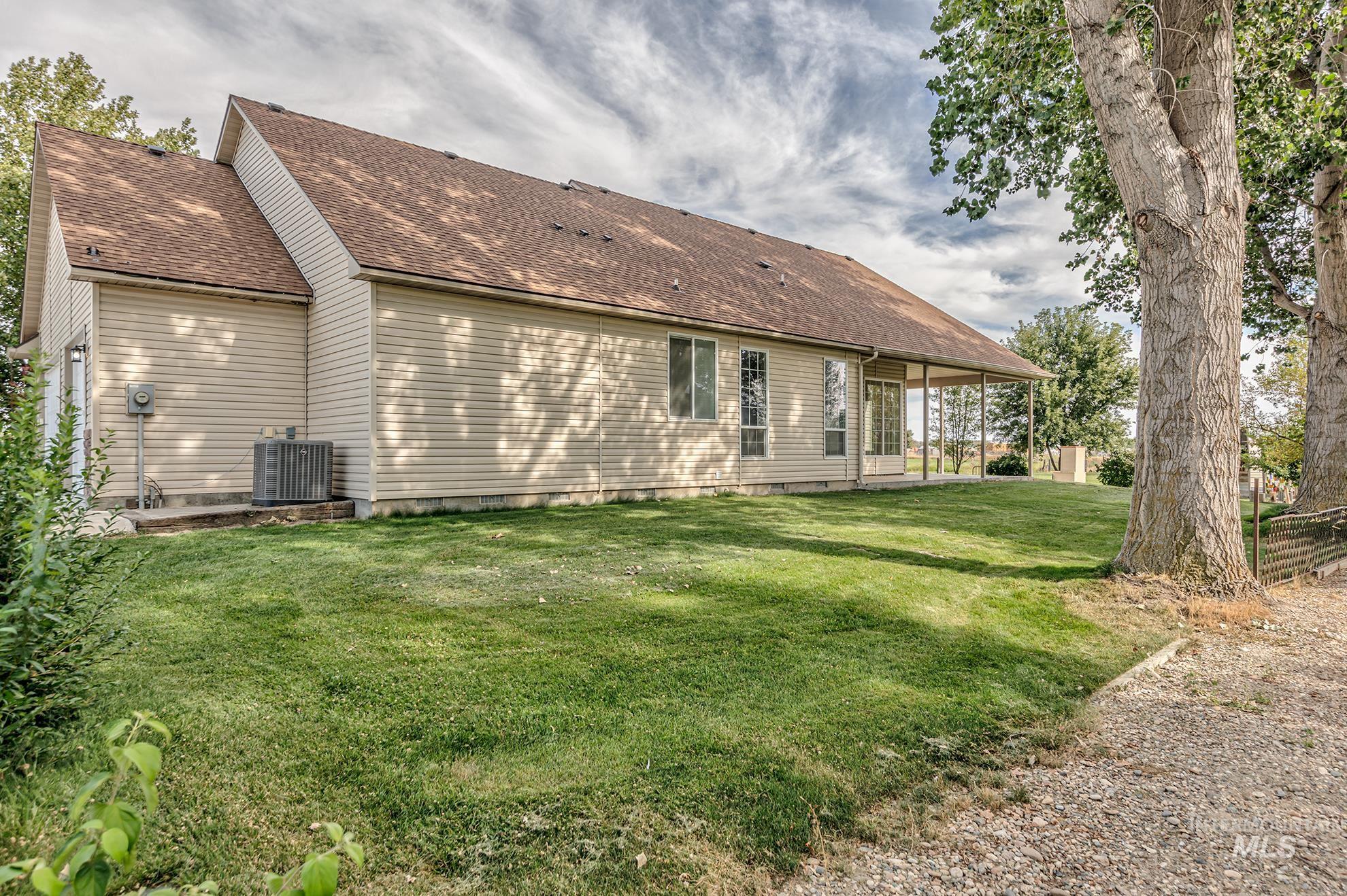 6891 Dallas Road, New Plymouth, Idaho 83655, 3 Bedrooms, 2 Bathrooms, Farm & Ranch For Sale, Price $899,900, 98919778
