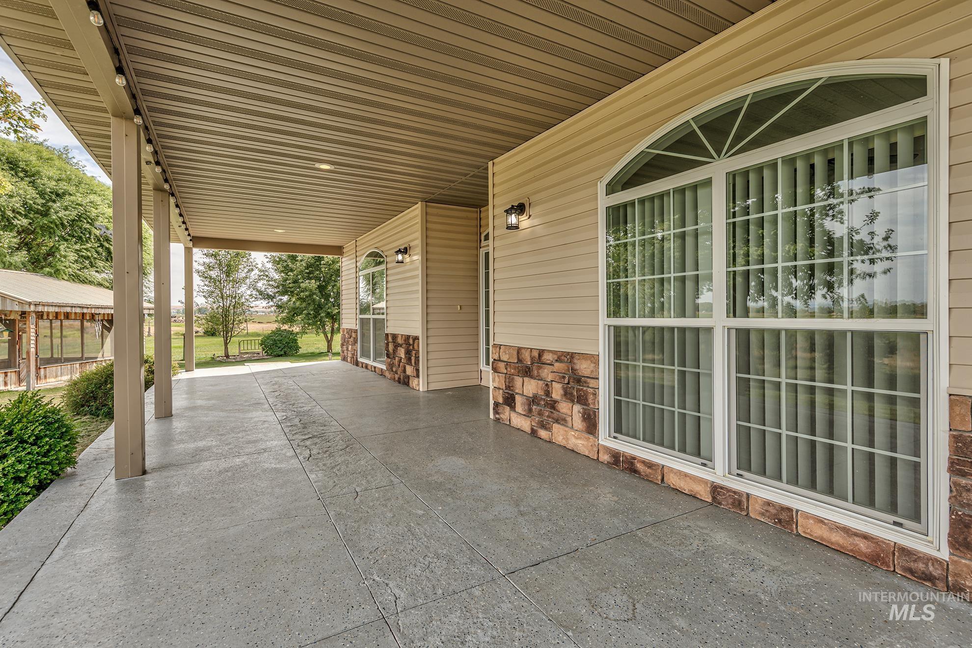 6891 Dallas Road, New Plymouth, Idaho 83655, 3 Bedrooms, 2 Bathrooms, Farm & Ranch For Sale, Price $899,900, 98919778