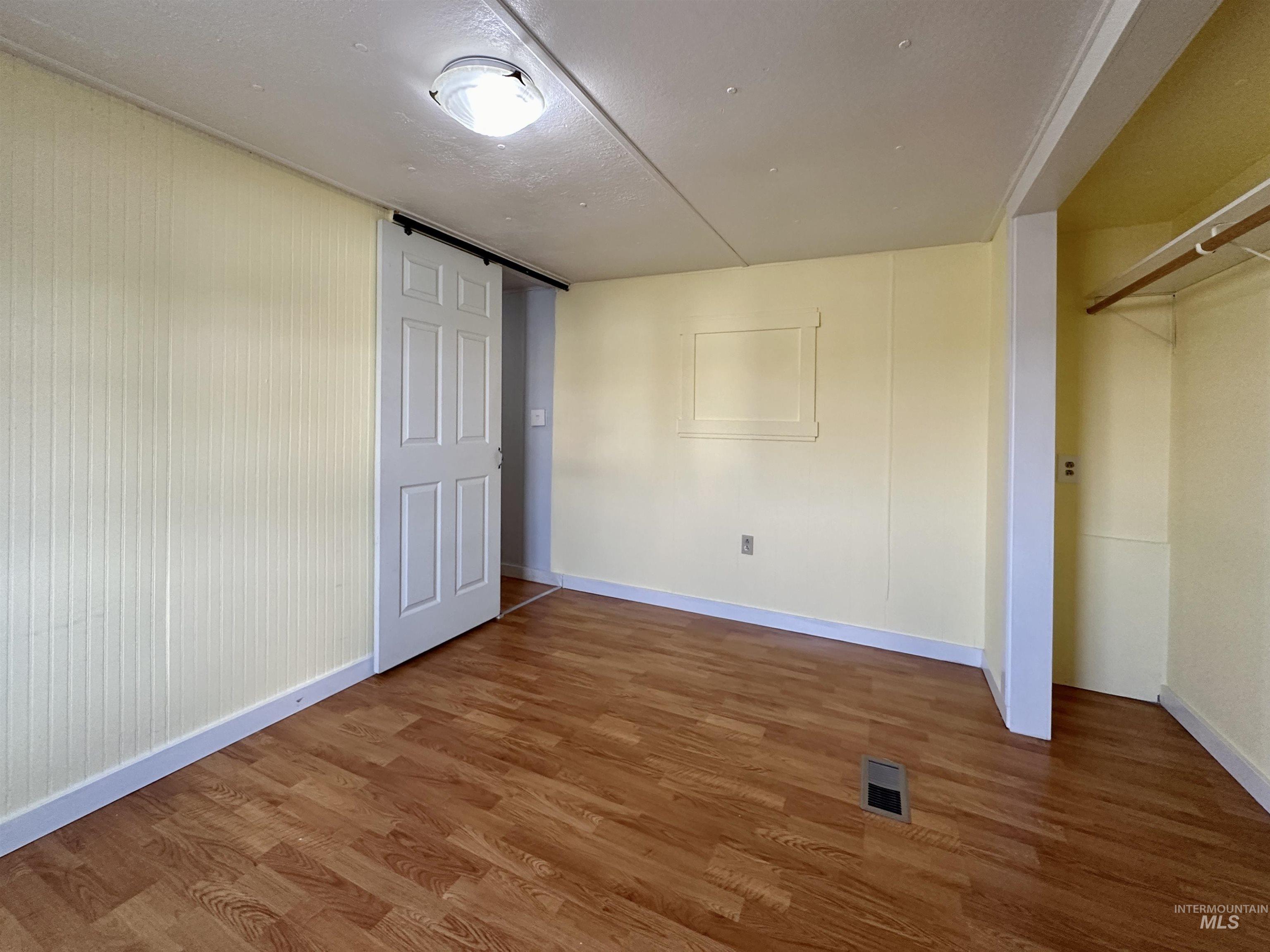913 Palouse River Dr. #25, Moscow, Idaho 83843, 3 Bedrooms, 1 Bathroom, Residential For Sale, Price $36,000, 98919878