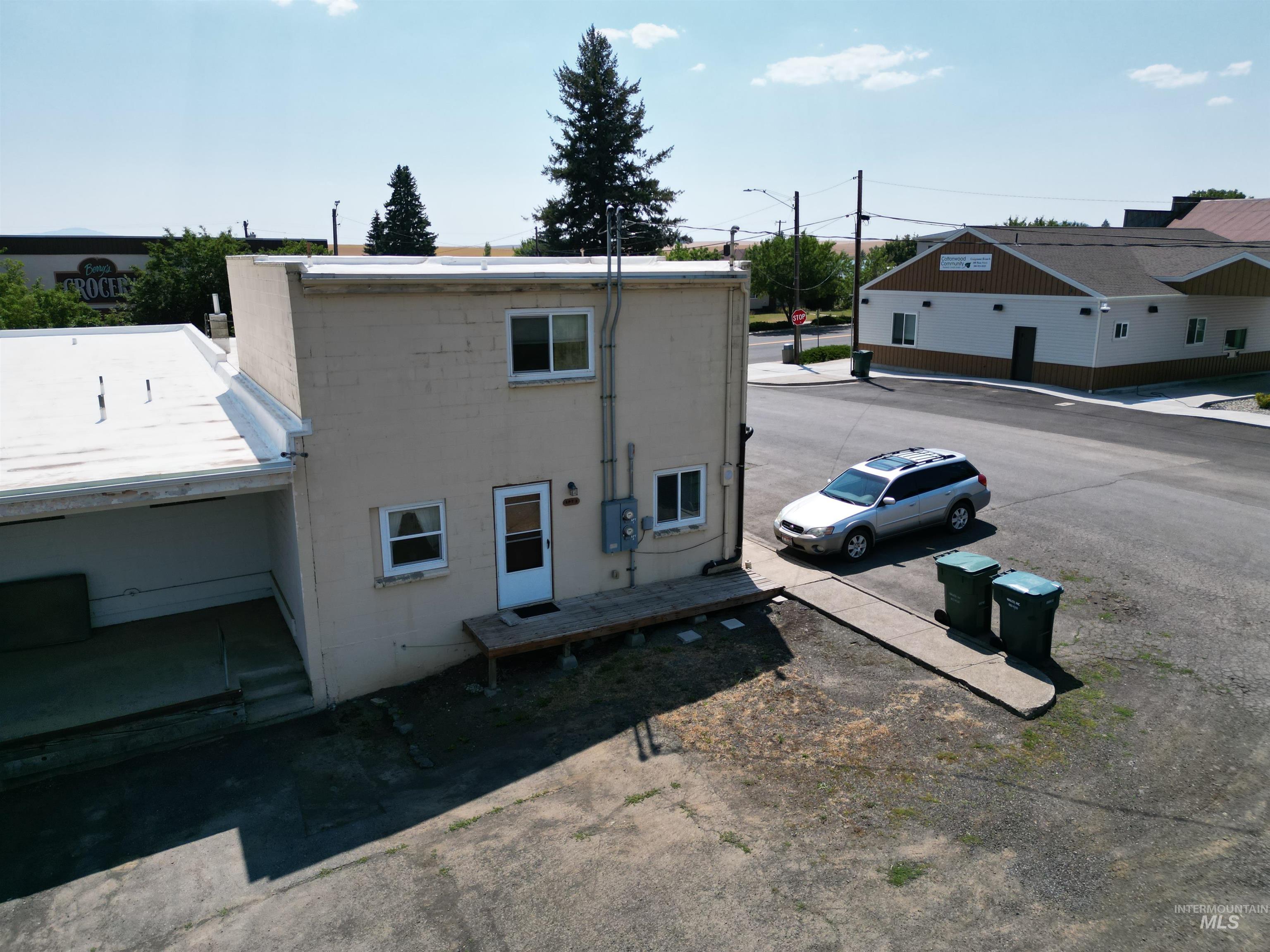 120 W Main Street, Craigmont, Idaho 83523, 2 Bedrooms, 1 Bathroom, Residential Income For Sale, Price $219,000, 98919885