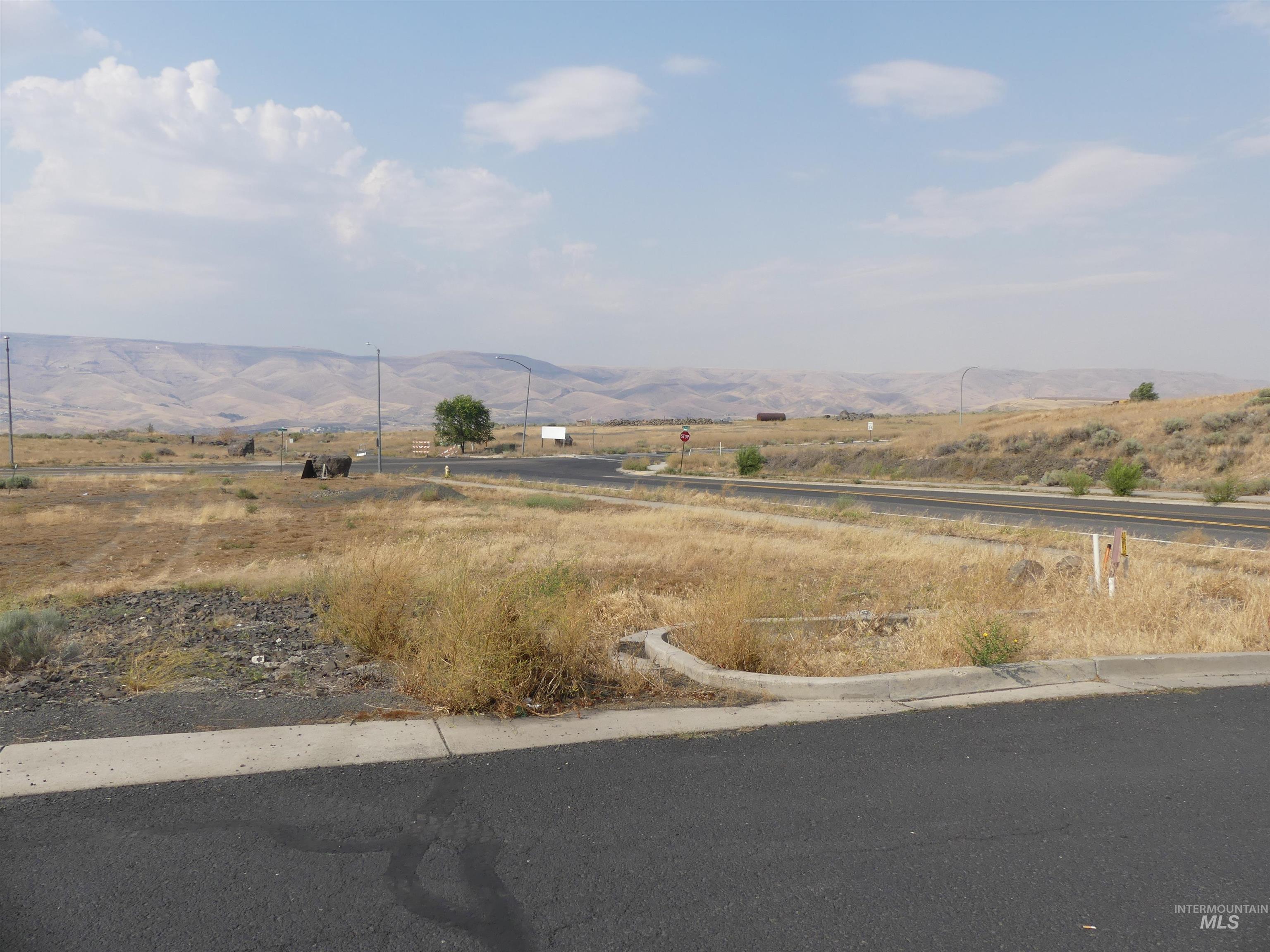 2930 Nez Perce Drive, Lewiston, Idaho 83501, Business/Commercial For Sale, Price $750,000, 98919887