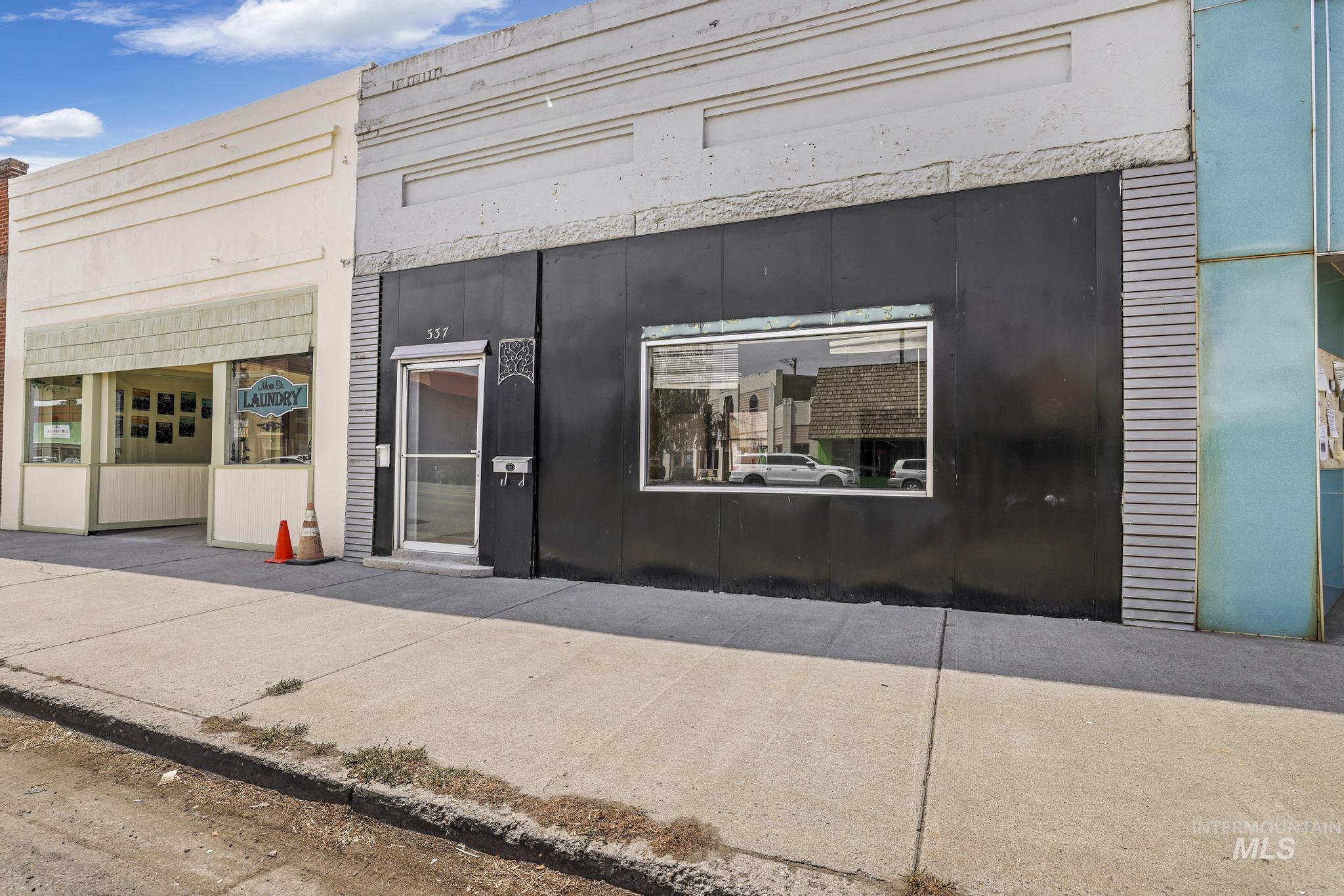 337 Main St, Gooding, Idaho 83330-1302, Business/Commercial For Sale, Price $104,990, 98919932