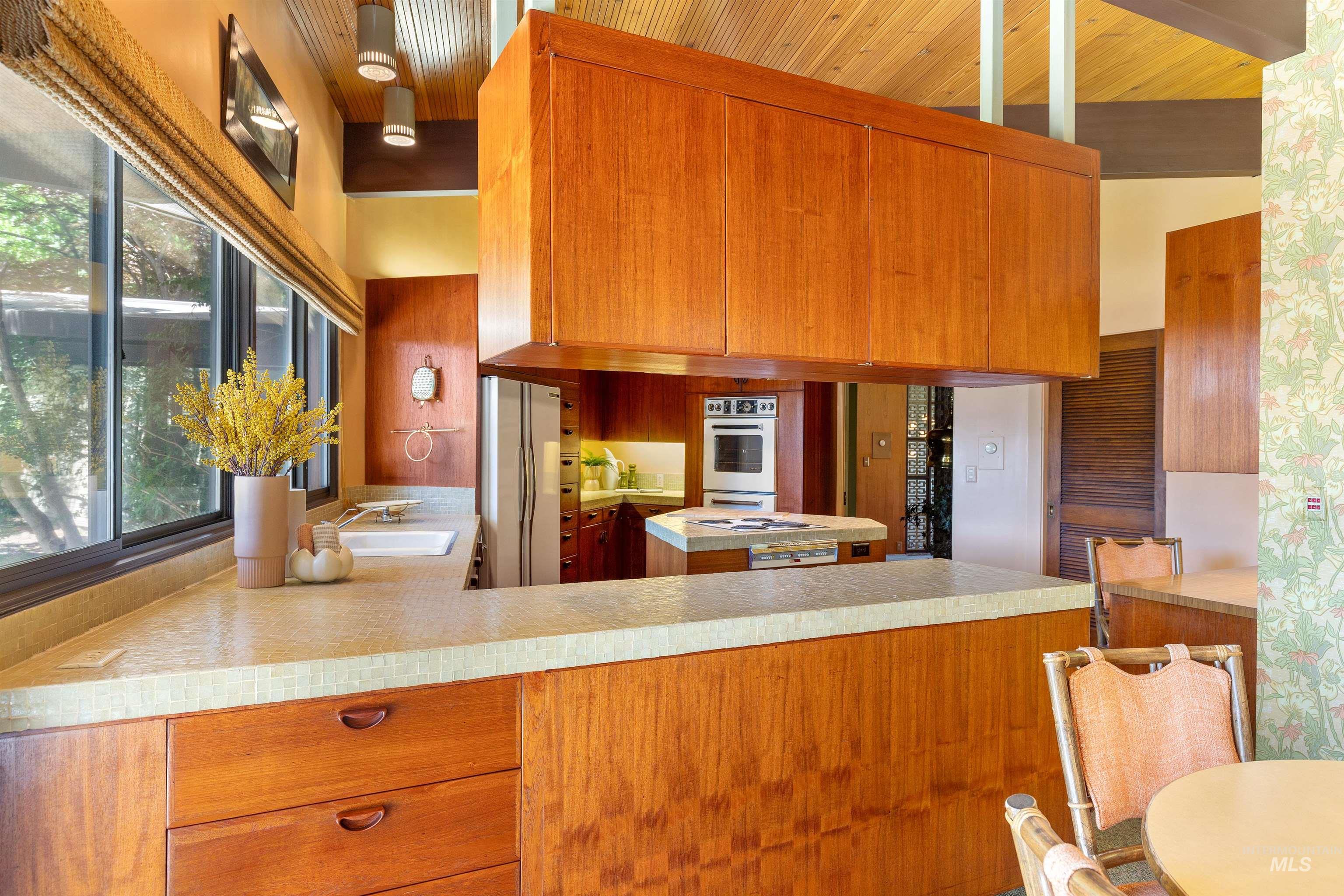 4704 Hillcrest View Dr, Boise, Idaho 83705, 4 Bedrooms, 3.5 Bathrooms, Residential For Sale, Price $2,498,888, 98920103