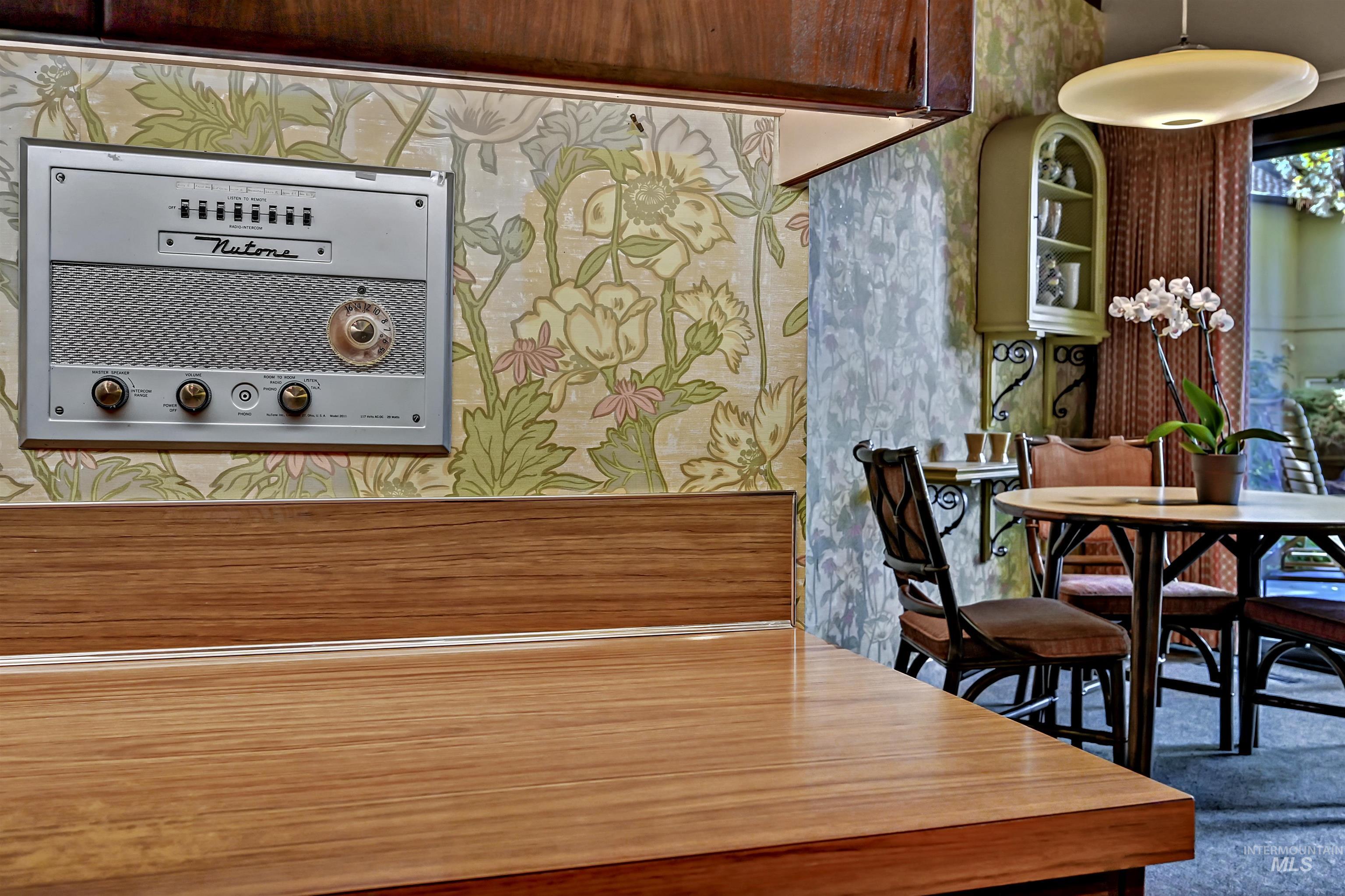 4704 Hillcrest View Dr, Boise, Idaho 83705, 4 Bedrooms, 3.5 Bathrooms, Residential For Sale, Price $2,498,888, 98920103