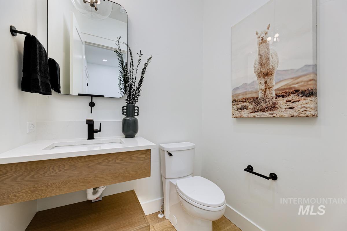 9803 Meadow Park Blvd, Middleton, Idaho 83644, 3 Bedrooms, 3.5 Bathrooms, Residential For Sale, Price $1,599,000, 98920237