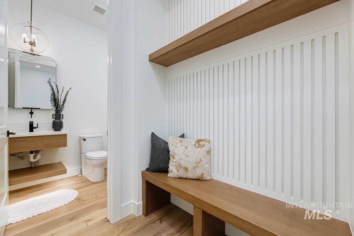 9803 Meadow Park Blvd, Middleton, Idaho 83644, 3 Bedrooms, 3.5 Bathrooms, Residential For Sale, Price $1,599,000, 98920237