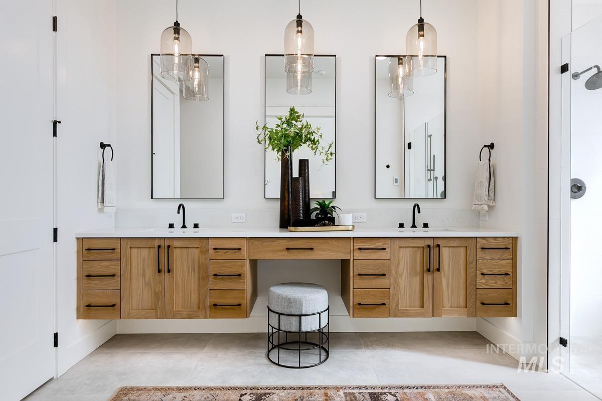 9803 Meadow Park Blvd, Middleton, Idaho 83644, 3 Bedrooms, 3.5 Bathrooms, Residential For Sale, Price $1,599,000, 98920237