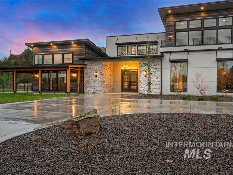 791&780 E Clear Creek Dr., Meridian, Idaho 83646, 5 Bedrooms, 3.5 Bathrooms, Residential For Sale, Price $5,900,000, 98920315
