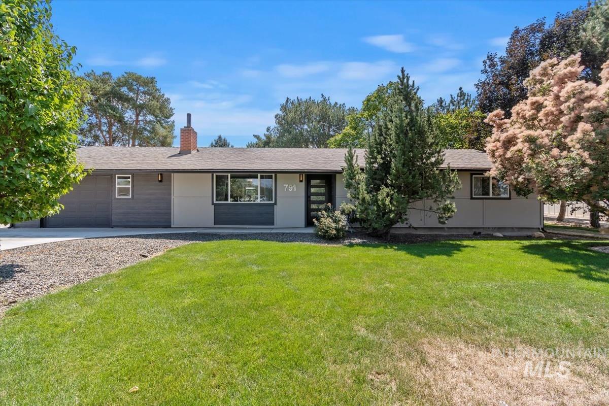 791&780 E Clear Creek Dr., Meridian, Idaho 83646, 5 Bedrooms, 3.5 Bathrooms, Residential For Sale, Price $5,900,000, 98920315
