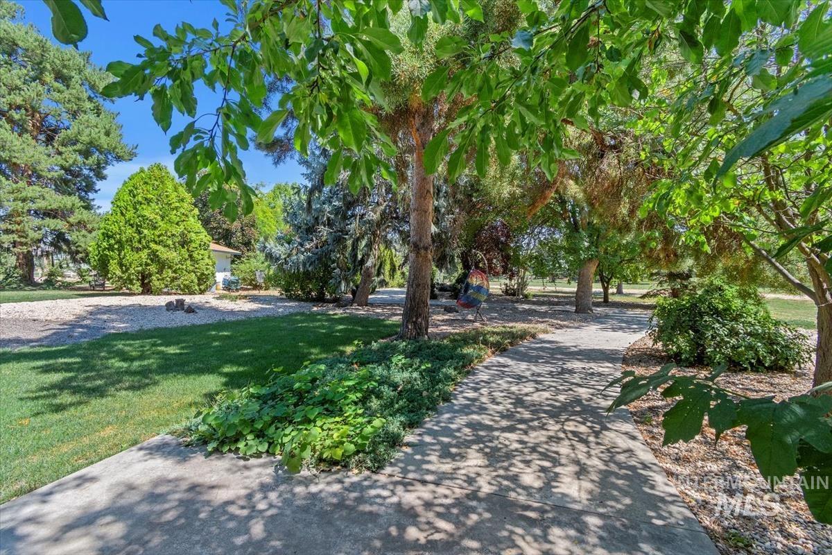 791&780 E Clear Creek Dr., Meridian, Idaho 83646, 5 Bedrooms, 3.5 Bathrooms, Residential For Sale, Price $5,900,000, 98920315