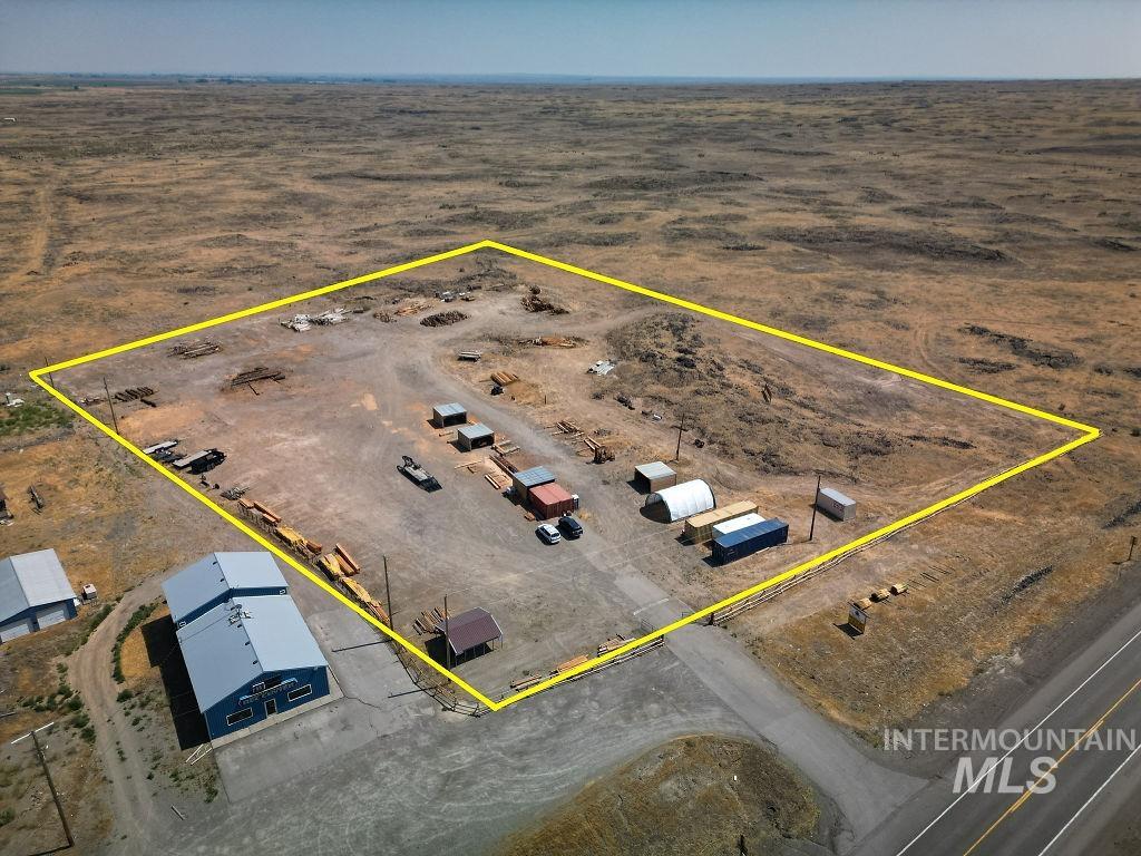 81 S Highway 93, Shoshone, Idaho 83352-5337, Business/Commercial For Sale, Price $495,000,MLS 98920351