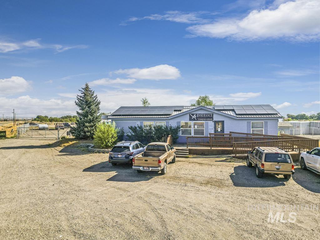 42 N Highway 75, Shoshone, Idaho 83352, Business/Commercial For Sale, Price $1,100,000, 98920414
