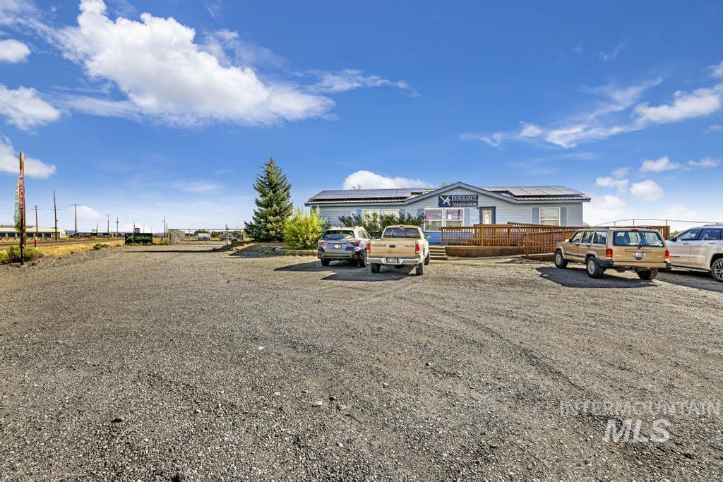 42 N Highway 75, Shoshone, Idaho 83352, Business/Commercial For Sale, Price $1,100,000, 98920414