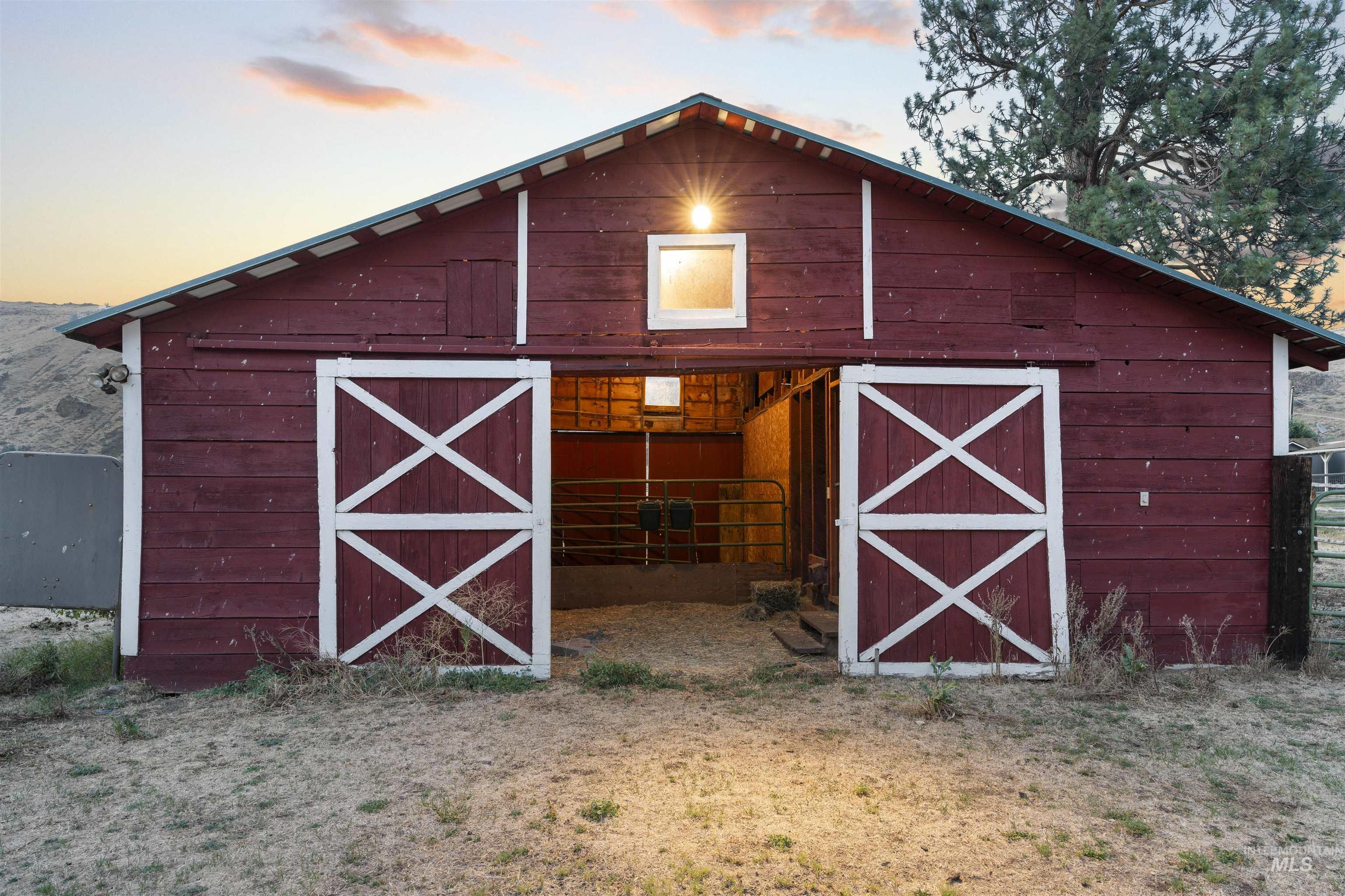 66816 Sunrise Rd., Enterprise, Oregon 97828, 3 Bedrooms, 2 Bathrooms, Farm & Ranch For Sale, Price $1,325,000, 98920463