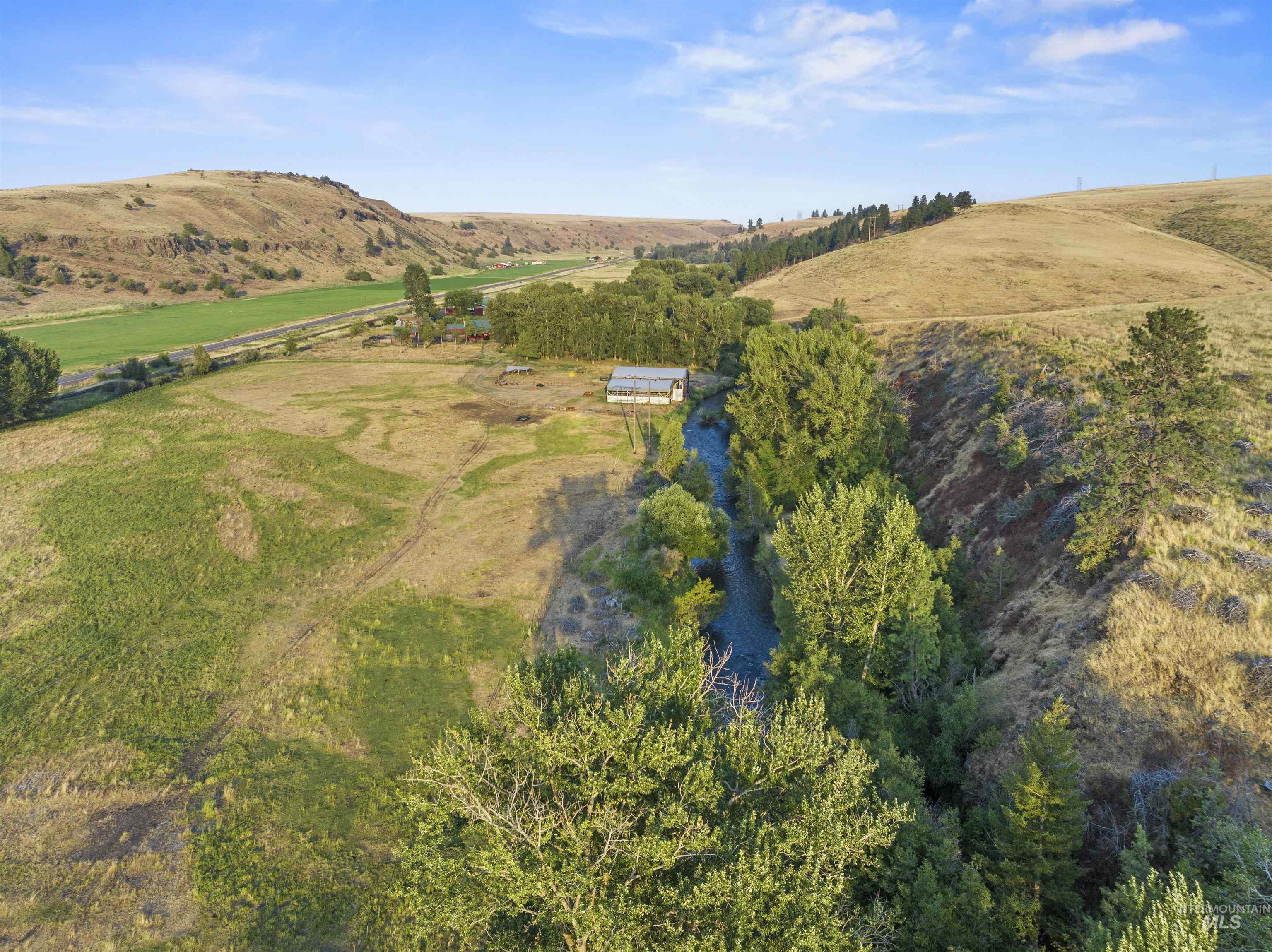 66816 Sunrise Rd., Enterprise, Oregon 97828, 3 Bedrooms, 2 Bathrooms, Farm & Ranch For Sale, Price $1,325,000, 98920463