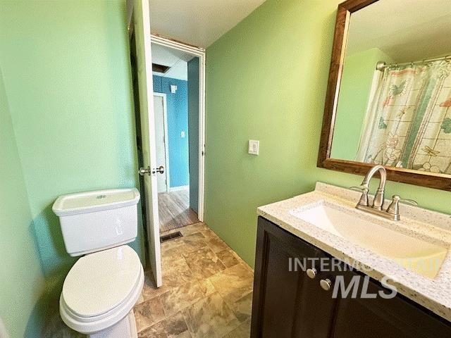 605 N Almon, Moscow, Idaho 83843, 2 Bedrooms, 1 Bathroom, Residential For Sale, Price $22,500, 98920537