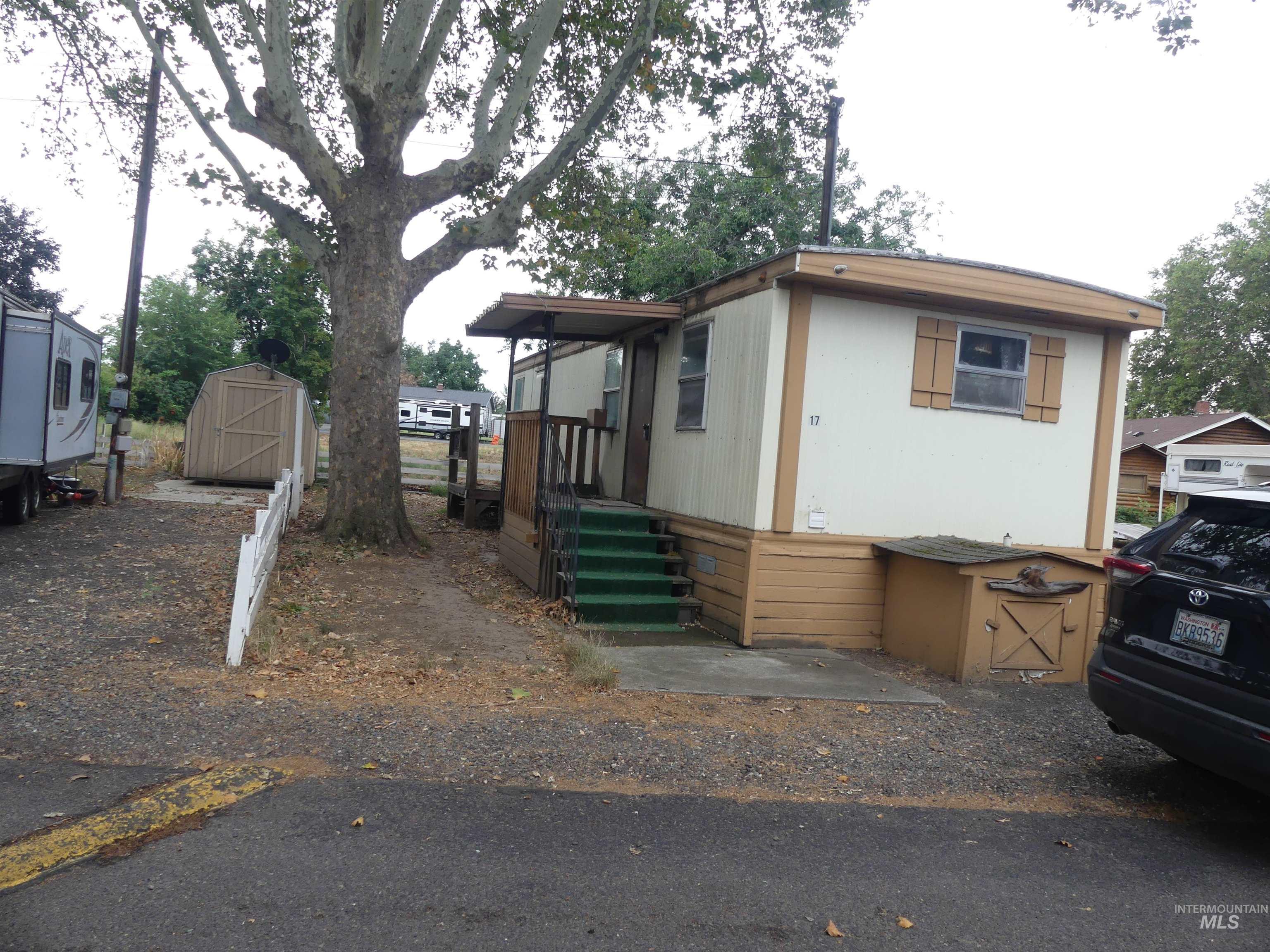 631 Preston Ave, Lewiston, Idaho 83501, 2 Bedrooms, 1 Bathroom, Residential For Sale, Price $20,000, 98920599