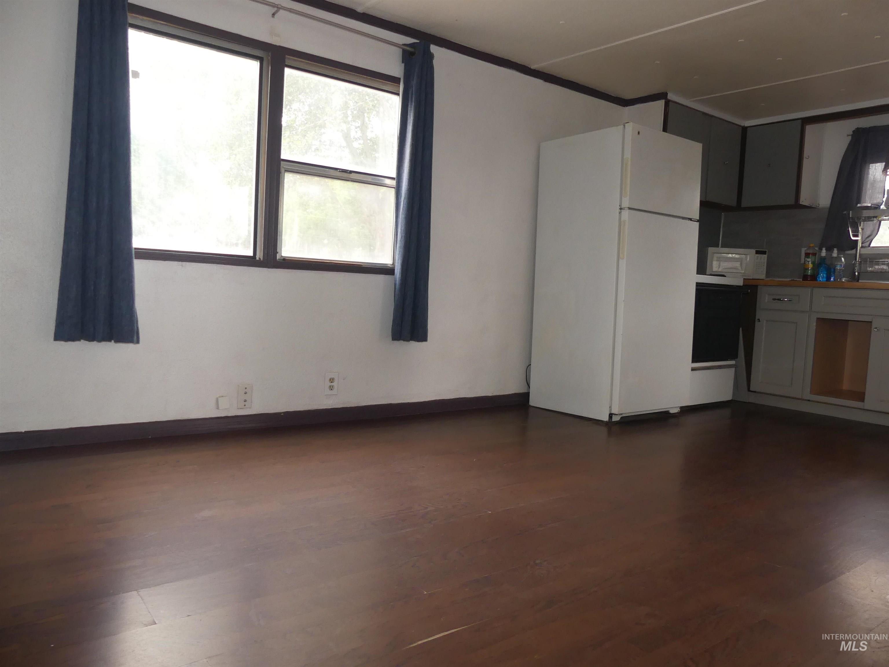 631 Preston Ave, Lewiston, Idaho 83501, 2 Bedrooms, 1 Bathroom, Residential For Sale, Price $20,000, 98920599