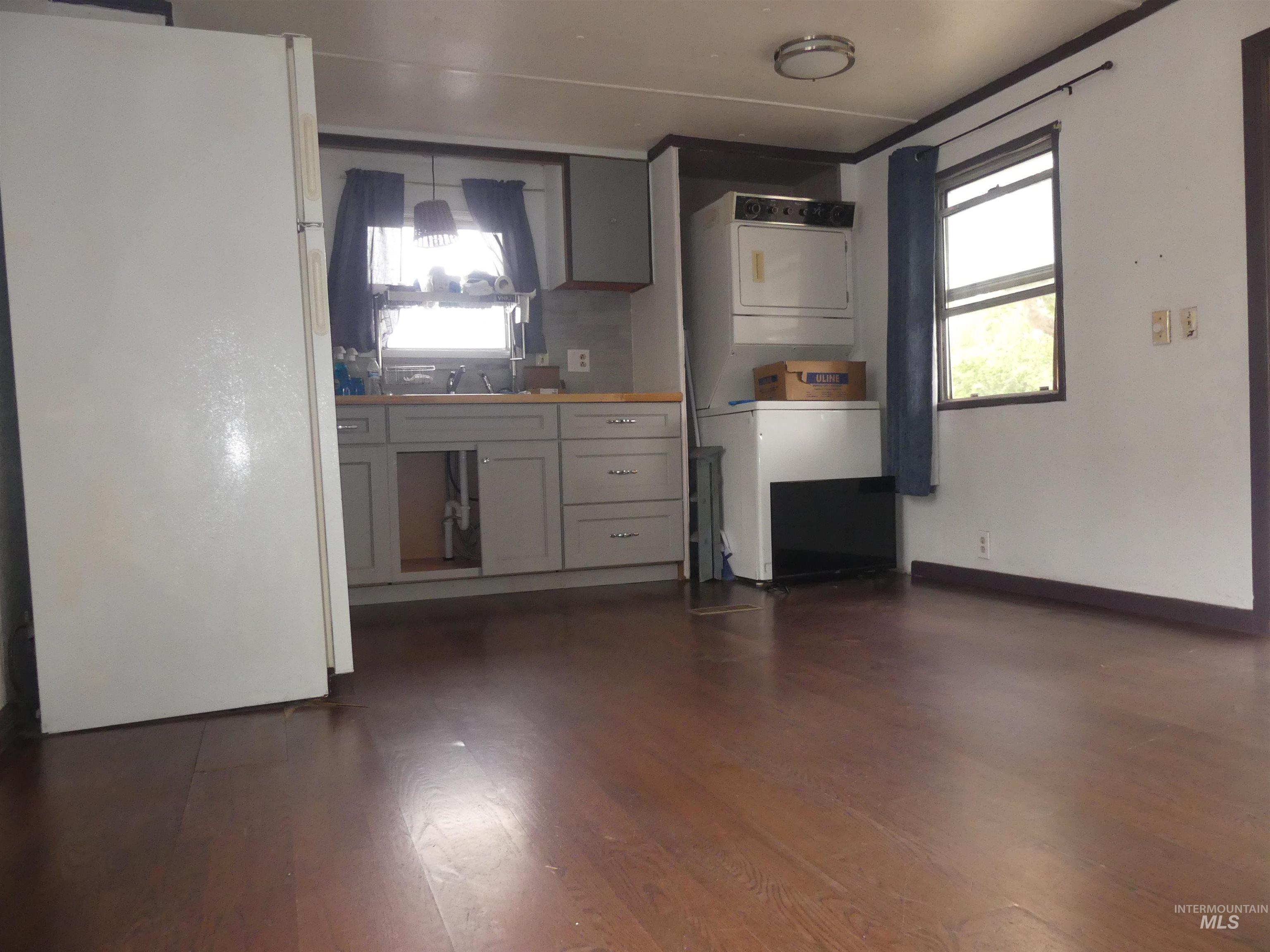 631 Preston Ave, Lewiston, Idaho 83501, 2 Bedrooms, 1 Bathroom, Residential For Sale, Price $20,000, 98920599