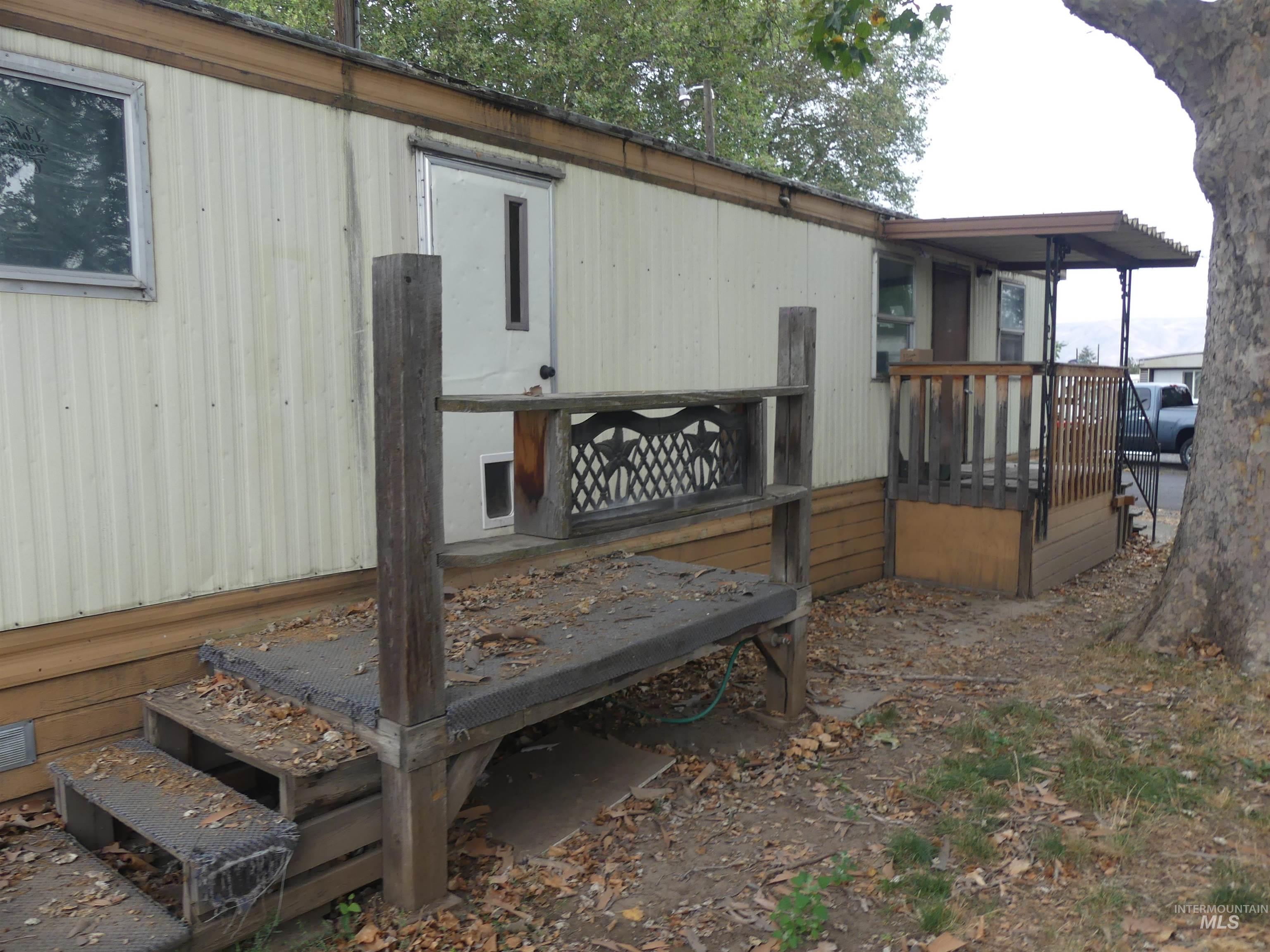 631 Preston Ave, Lewiston, Idaho 83501, 2 Bedrooms, 1 Bathroom, Residential For Sale, Price $20,000, 98920599