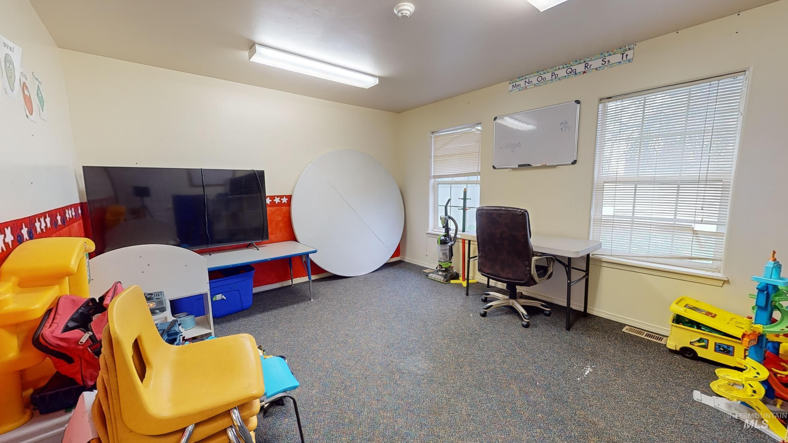 187 Aspenwood Dr, Twin Falls, Idaho 83301, Business/Commercial For Sale, Price $559,900,MLS 98920737