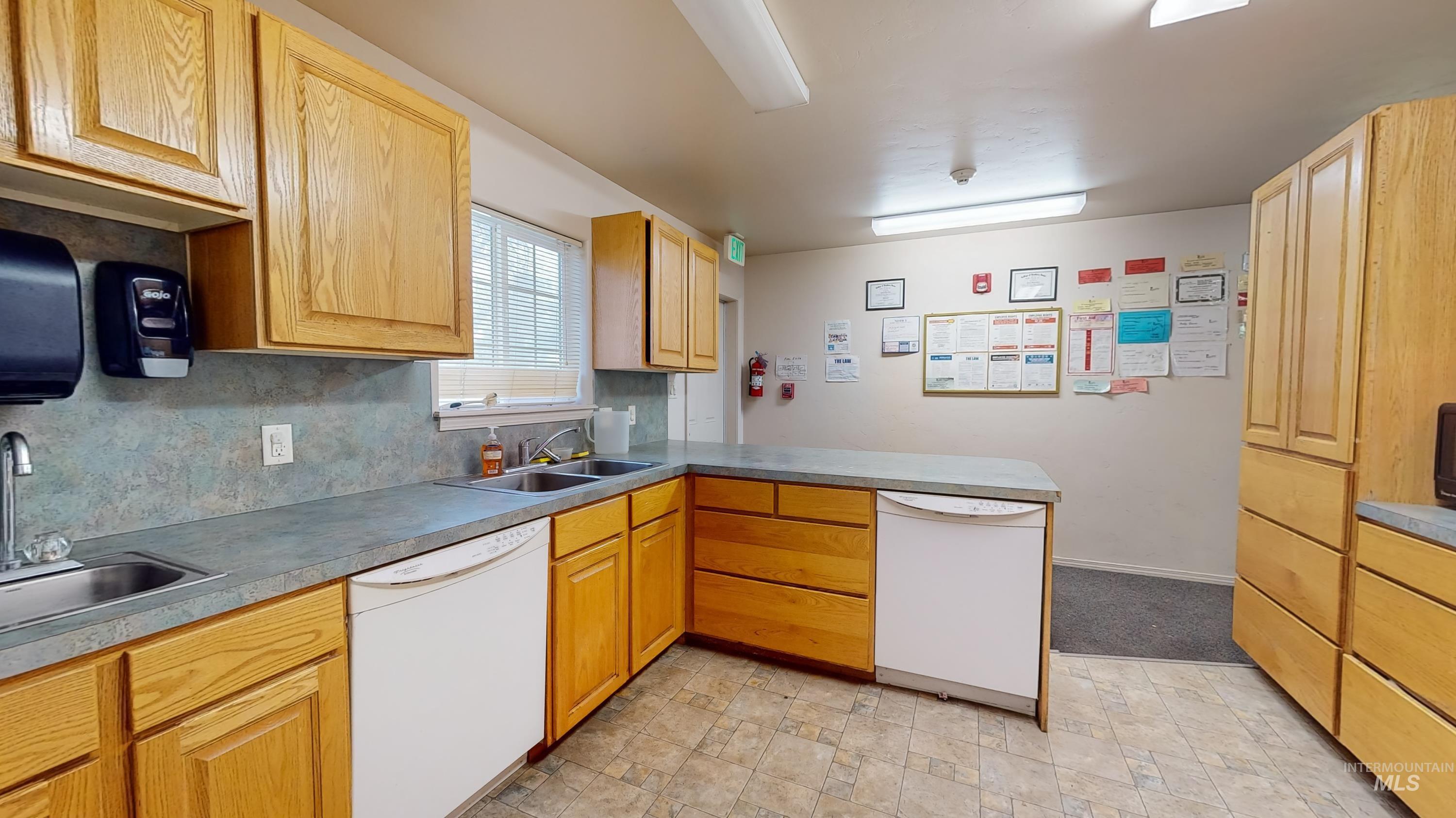 187 Aspenwood Dr, Twin Falls, Idaho 83301, Business/Commercial For Sale, Price $559,900,MLS 98920737