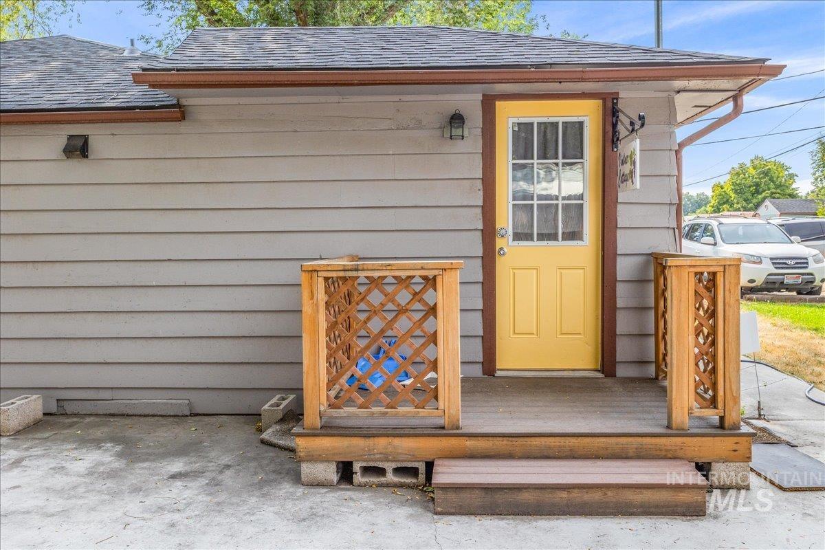 2322 W Targee Street, Boise, Idaho 83705-5174, 2 Bedrooms, 1 Bathroom, Residential Income For Sale, Price $1,250,000, 98920807