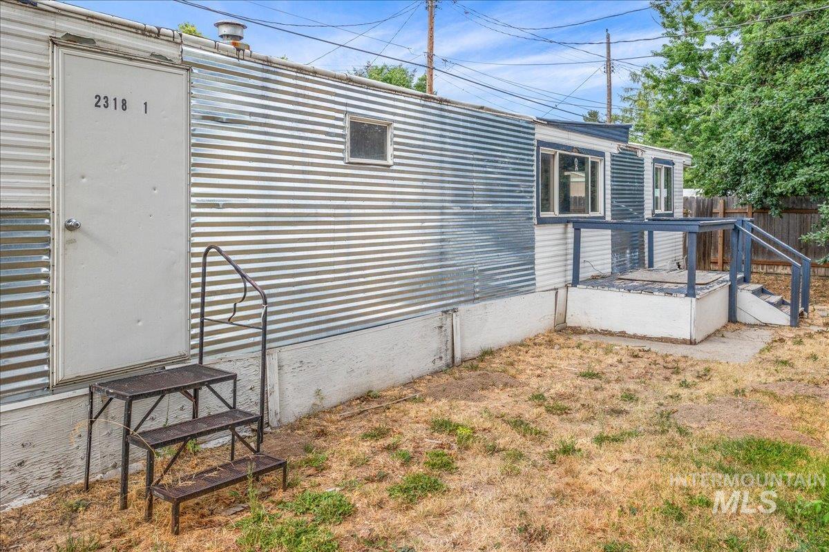 2322 W Targee Street, Boise, Idaho 83705-5174, 2 Bedrooms, 1 Bathroom, Residential Income For Sale, Price $1,250,000, 98920807