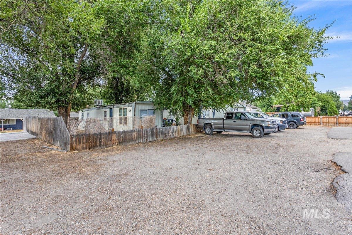 2322 W Targee Street, Boise, Idaho 83705-5174, 2 Bedrooms, 1 Bathroom, Residential Income For Sale, Price $1,250,000, 98920807