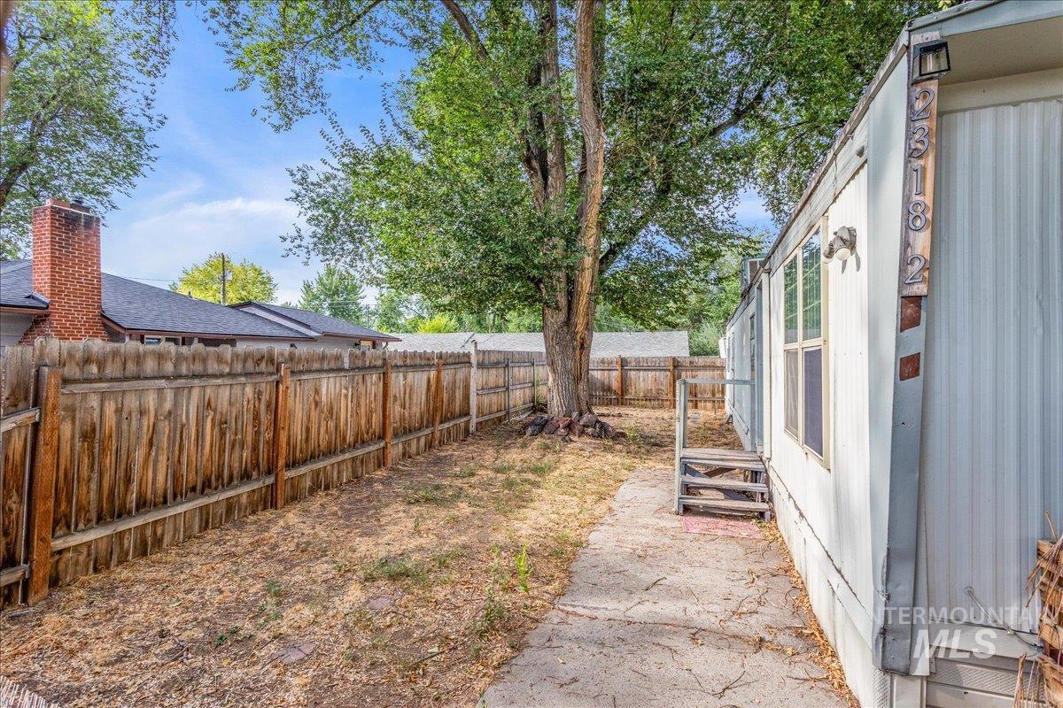 2322 W Targee Street, Boise, Idaho 83705-5174, 2 Bedrooms, 1 Bathroom, Residential Income For Sale, Price $1,250,000, 98920807