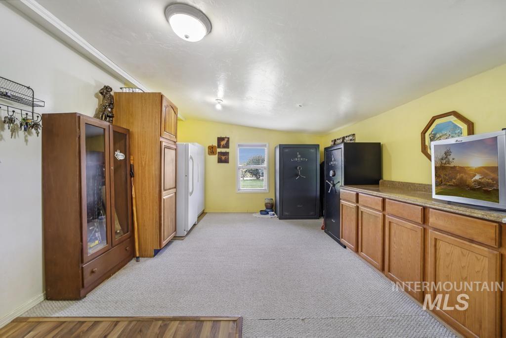 214 S 800 E, Jerome, Idaho 83338, 3 Bedrooms, 2 Bathrooms, Farm & Ranch For Sale, Price $915,000,MLS 98920876