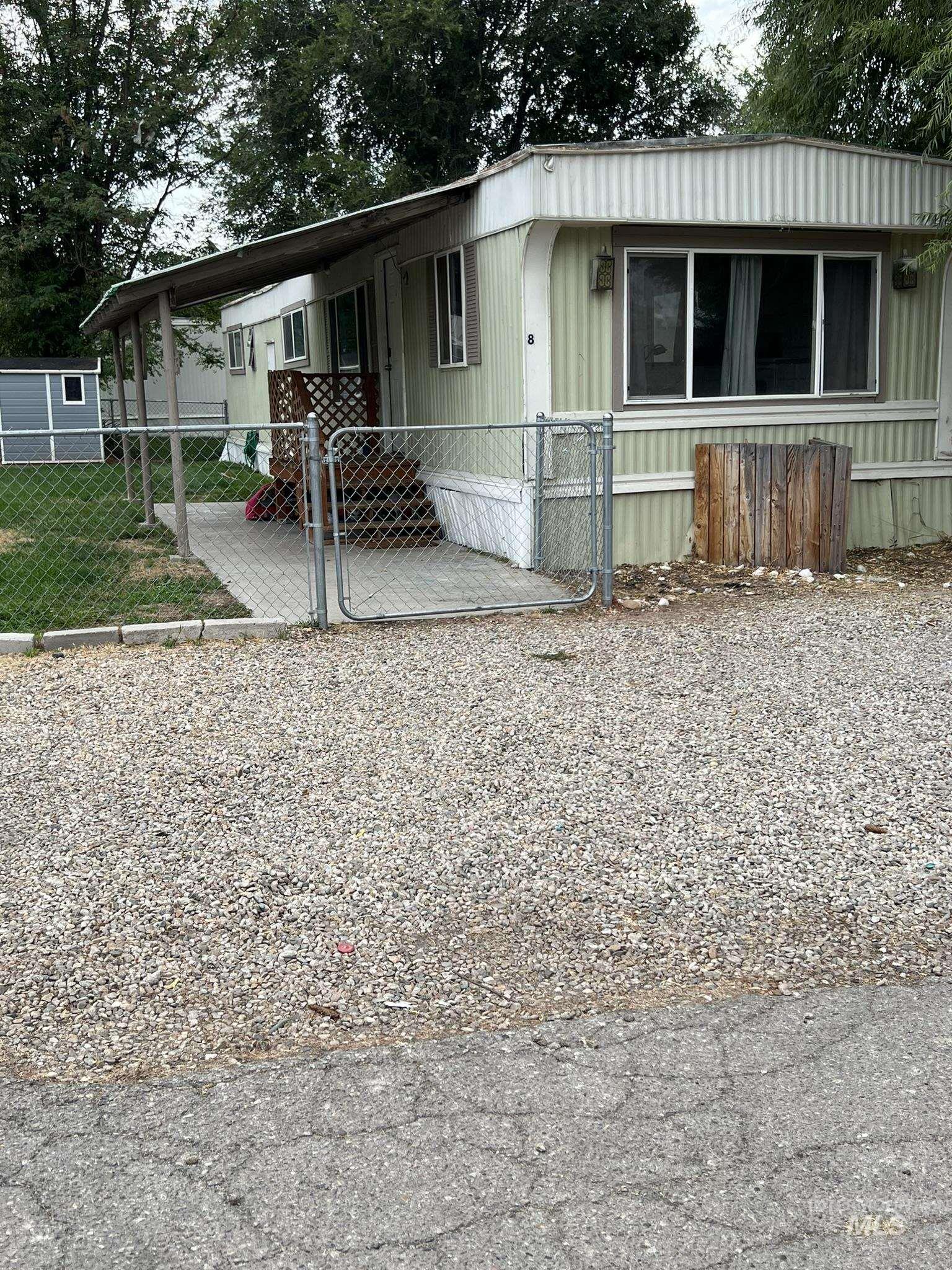 415 E 44th St, Garden City, Idaho 83714, 2 Bedrooms, 1 Bathroom, Residential For Sale, Price $45,000, 98920888