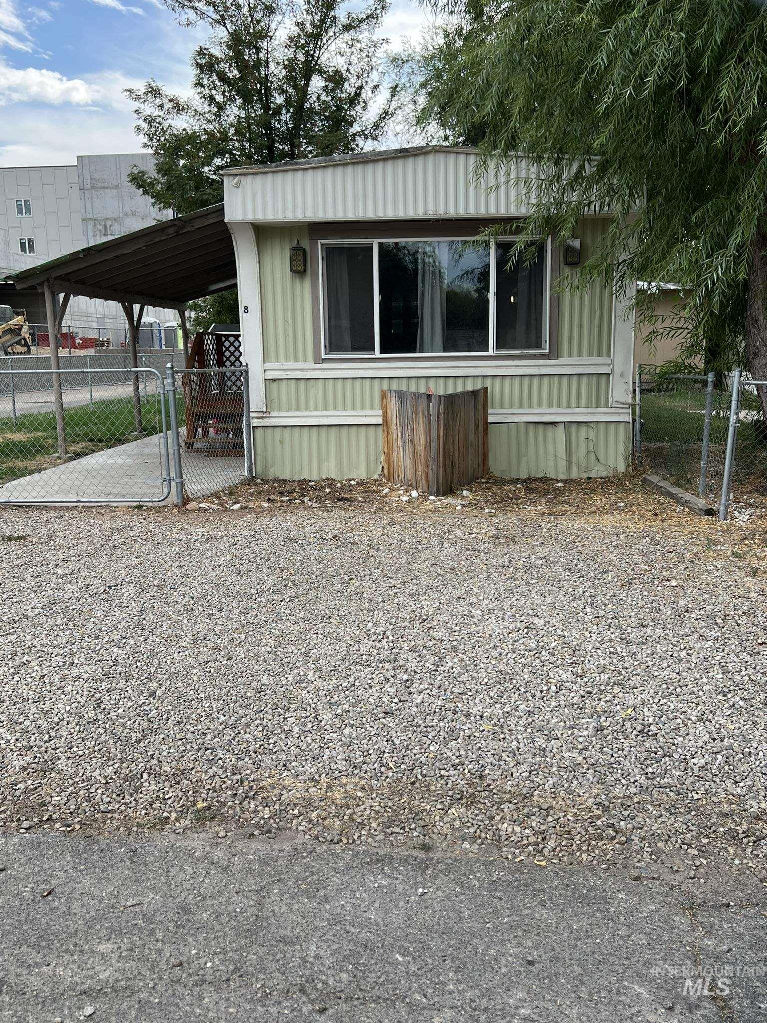 415 E 44th St, Garden City, Idaho 83714, 2 Bedrooms, 1 Bathroom, Residential For Sale, Price $45,000, 98920888