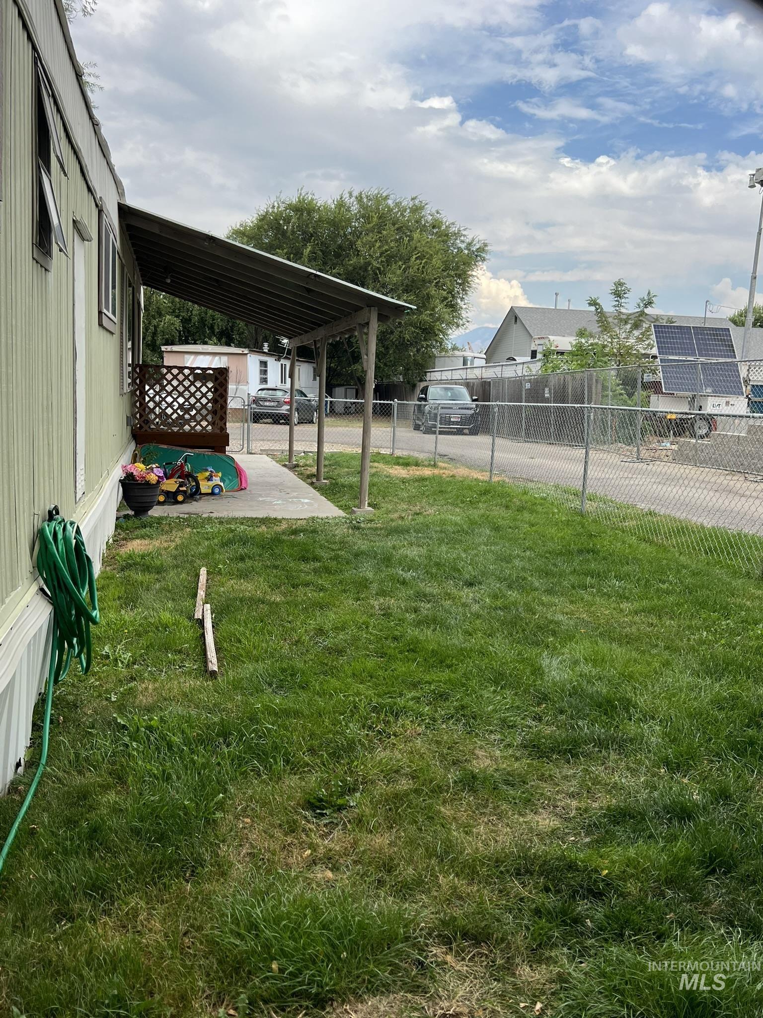 415 E 44th St, Garden City, Idaho 83714, 2 Bedrooms, 1 Bathroom, Residential For Sale, Price $45,000, 98920888