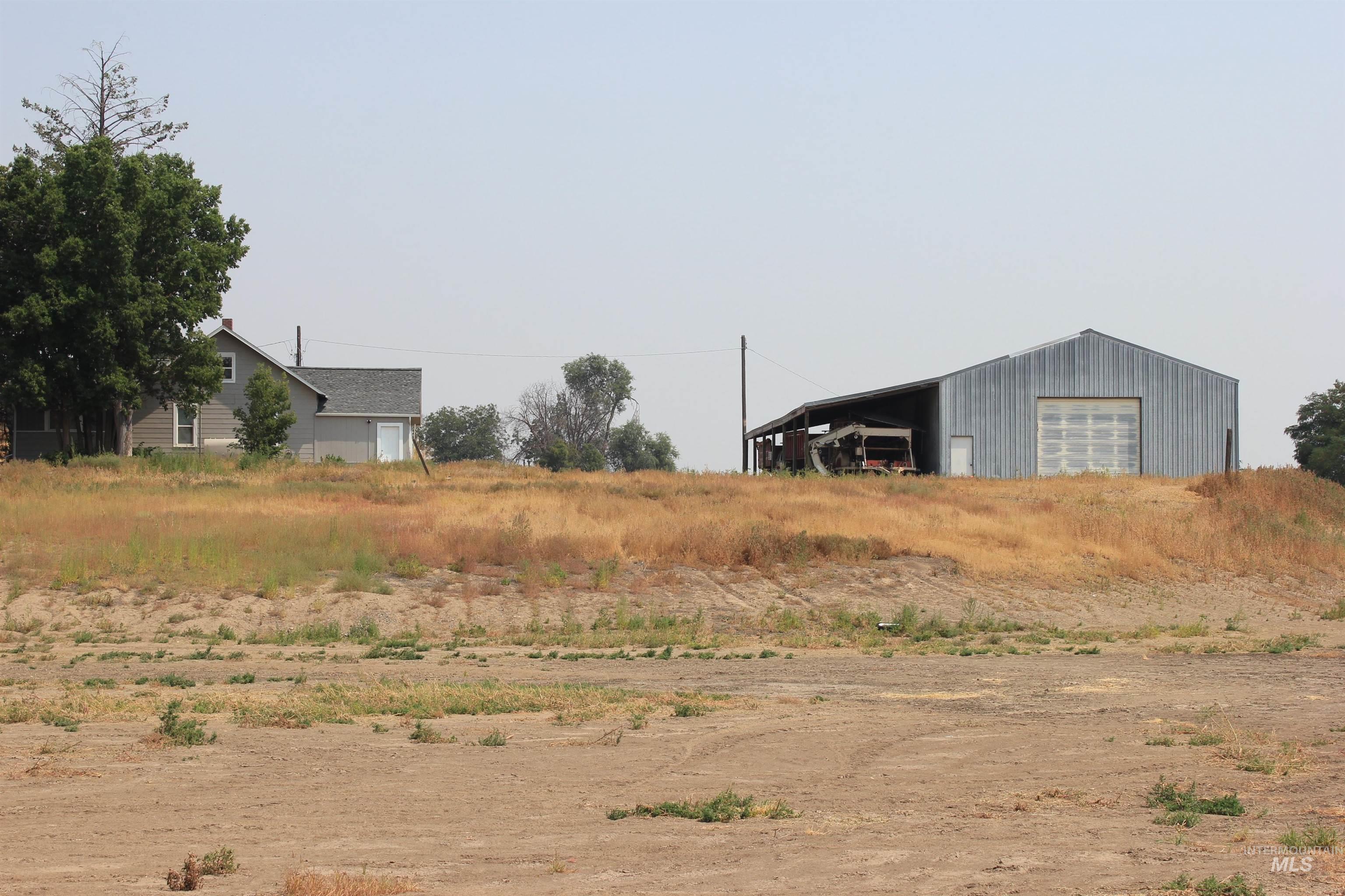 690 & 698 Hale Rd, Weiser, Idaho 83672, 4 Bedrooms, 1 Bathroom, Farm & Ranch For Sale, Price $1,600,000, 98921016