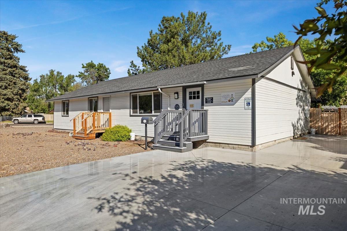 575 E 2nd South, Mountain Home, Idaho 83647, Business/Commercial For Sale, Price $375,000,MLS 98921157