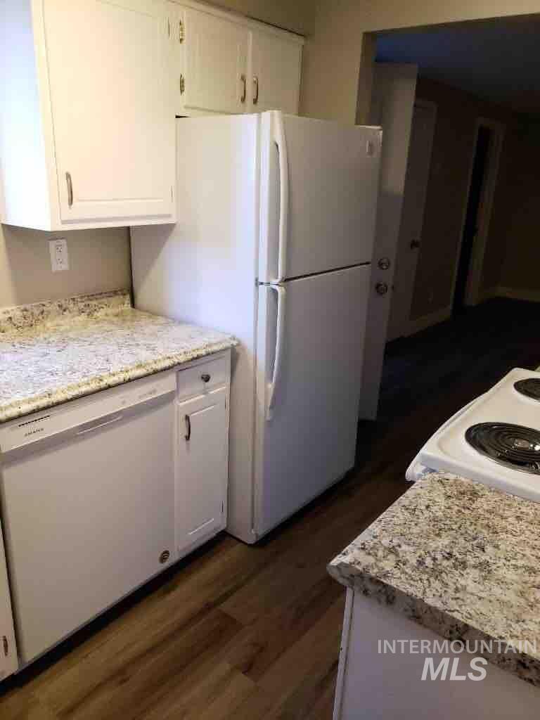 393-399 S White Cloud Dr, Boise, Idaho 83709, 1 Bedroom, 1 Bathroom, Residential Income For Sale, Price $958,000, 98921186