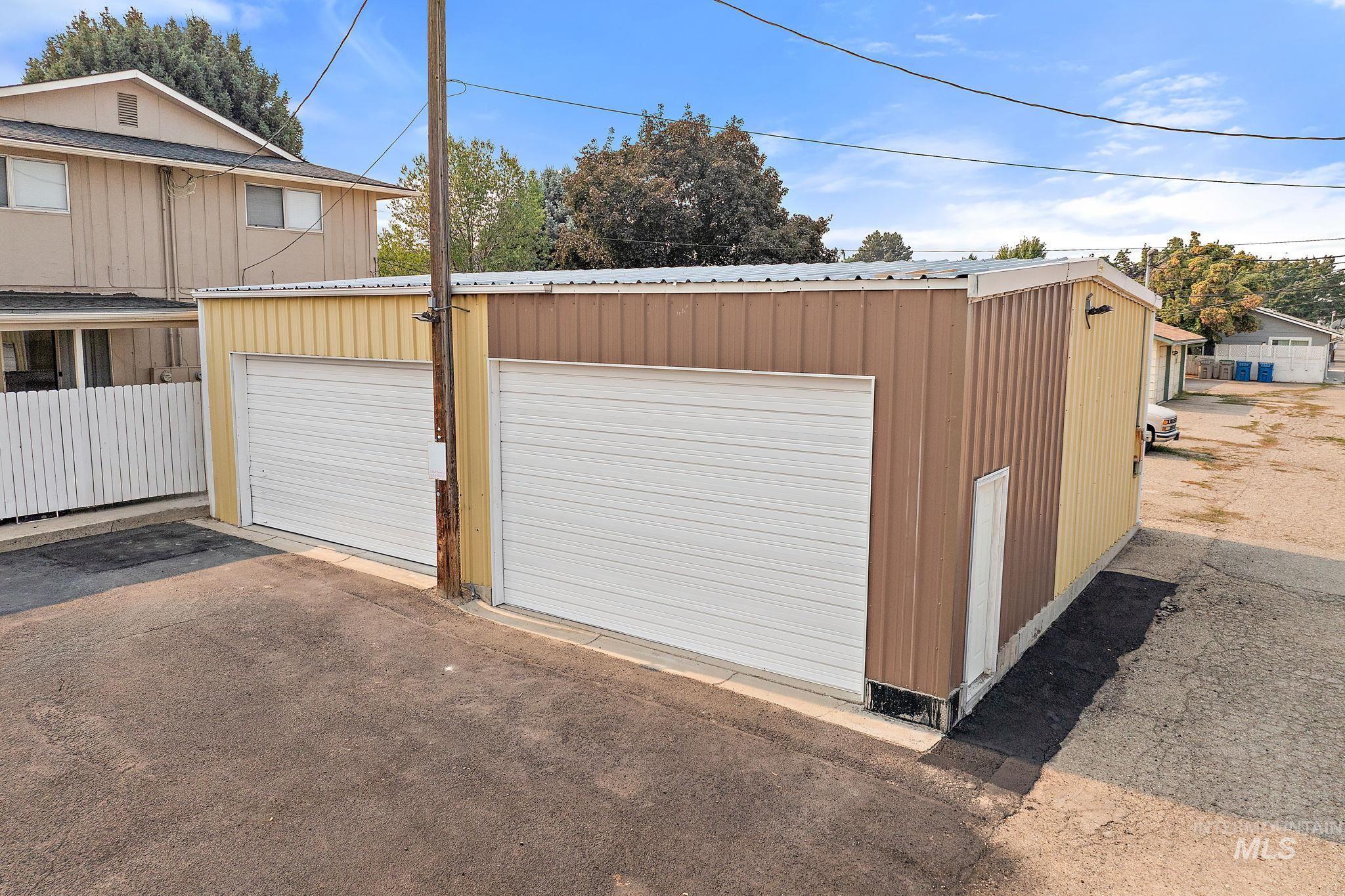 393-399 S White Cloud Dr, Boise, Idaho 83709, 1 Bedroom, 1 Bathroom, Residential Income For Sale, Price $958,000, 98921186
