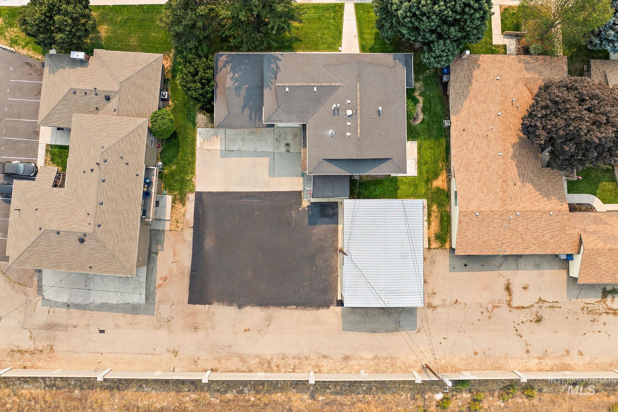 393-399 S White Cloud Dr, Boise, Idaho 83709, 1 Bedroom, 1 Bathroom, Residential Income For Sale, Price $958,000, 98921186