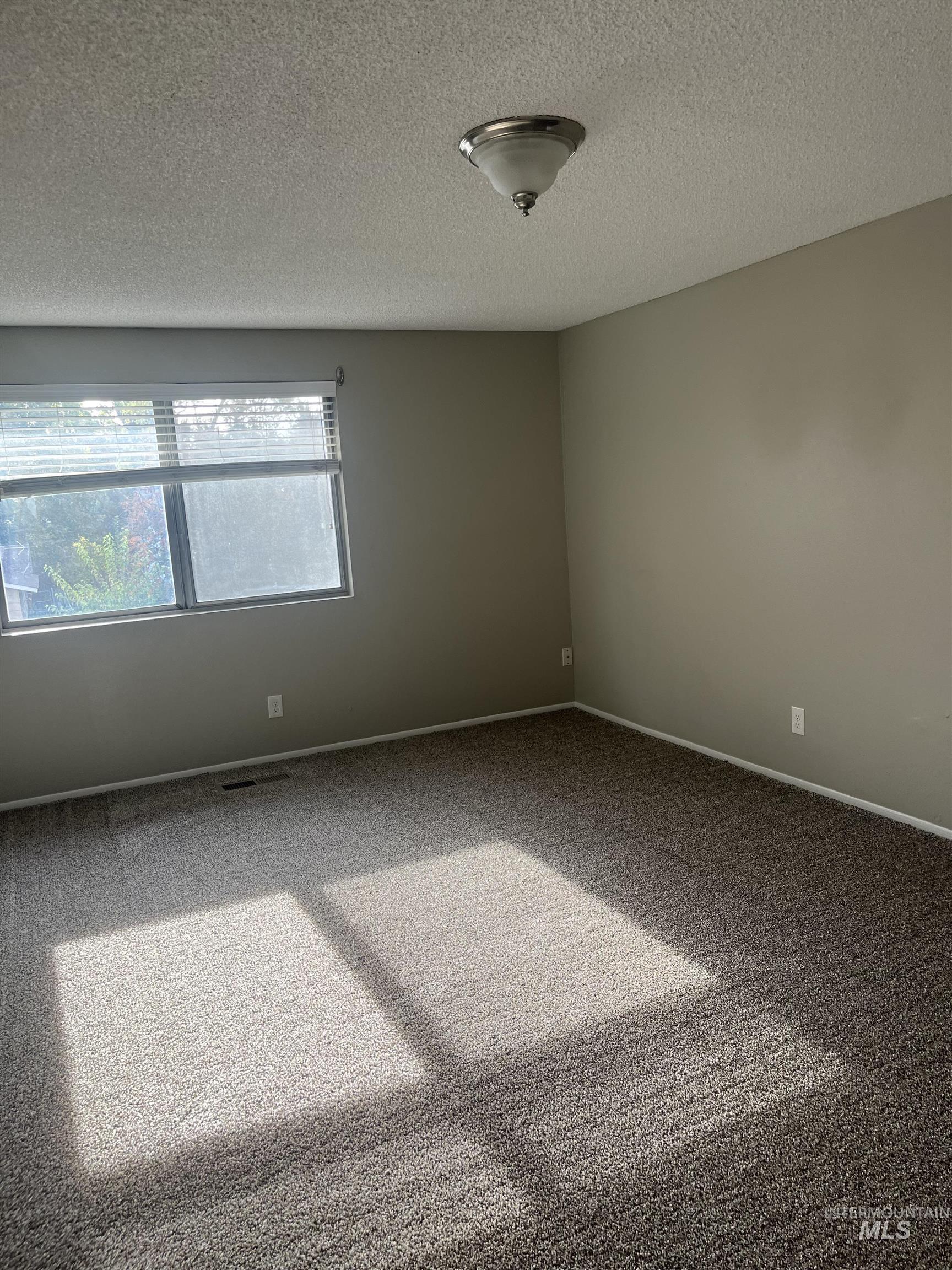 393-399 S White Cloud Dr, Boise, Idaho 83709, 1 Bedroom, 1 Bathroom, Residential Income For Sale, Price $958,000, 98921186