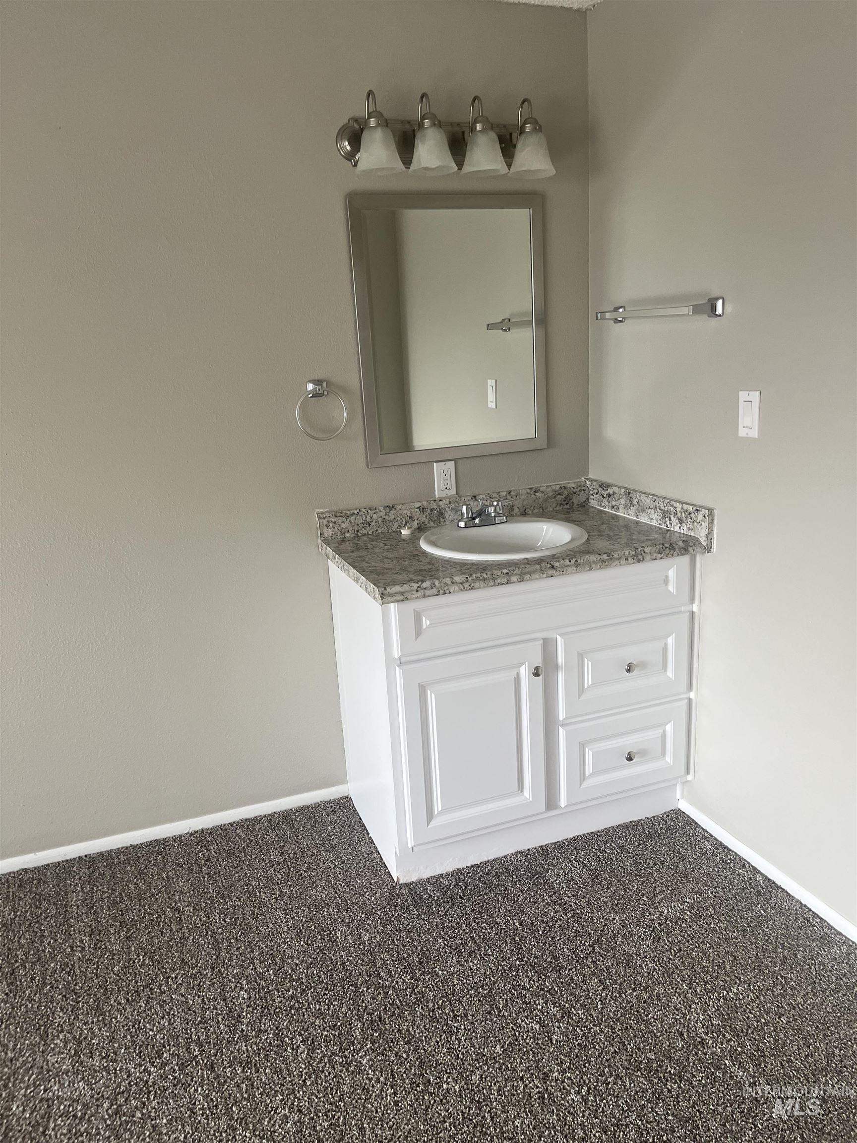 393-399 S White Cloud Dr, Boise, Idaho 83709, 1 Bedroom, 1 Bathroom, Residential Income For Sale, Price $958,000, 98921186