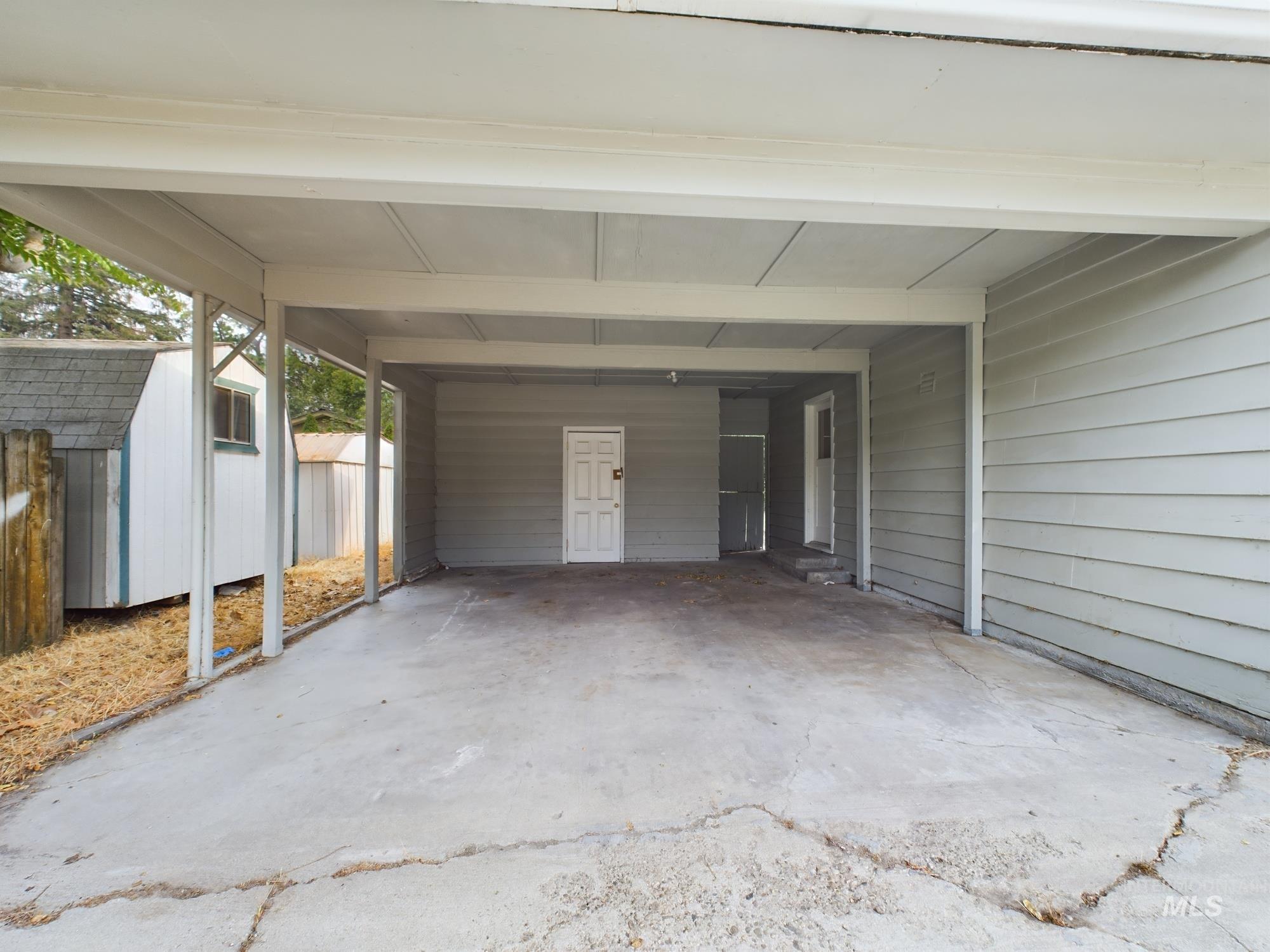 1416 E Ash St, Caldwell, Idaho 83605, 3 Bedrooms, 2 Bathrooms, Residential Income For Sale, Price $340,000, 98921196