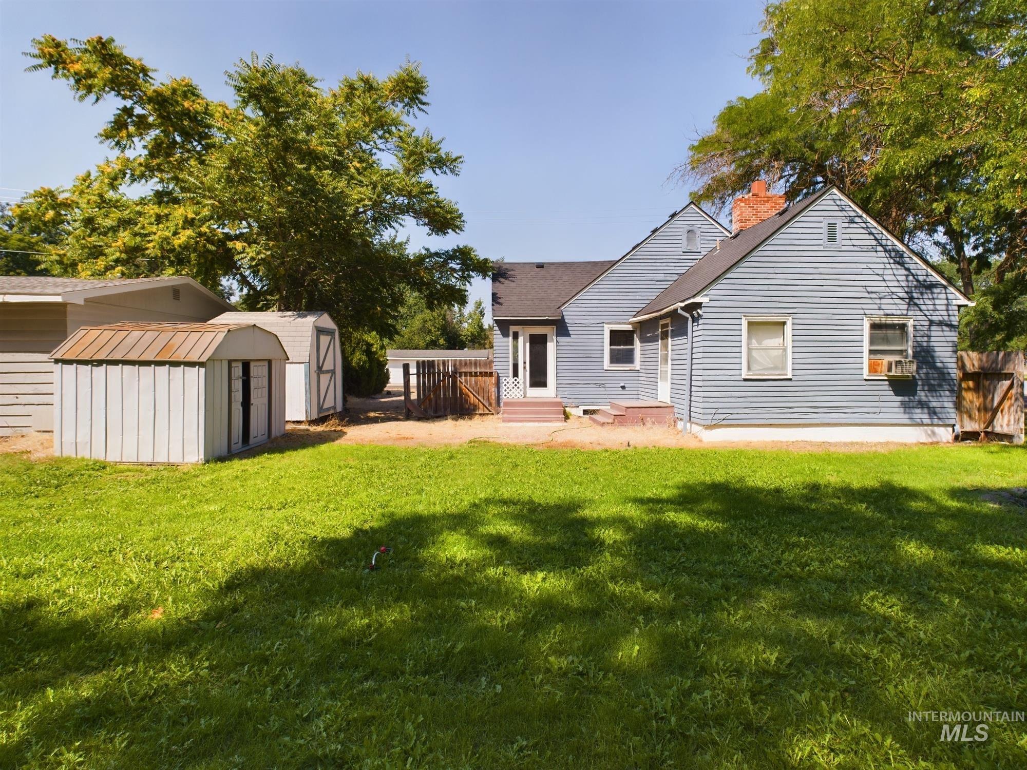 2104 College Ave, Caldwell, Idaho 83605, 4 Bedrooms, 2 Bathrooms, Residential Income For Sale, Price $340,000,MLS 98921198