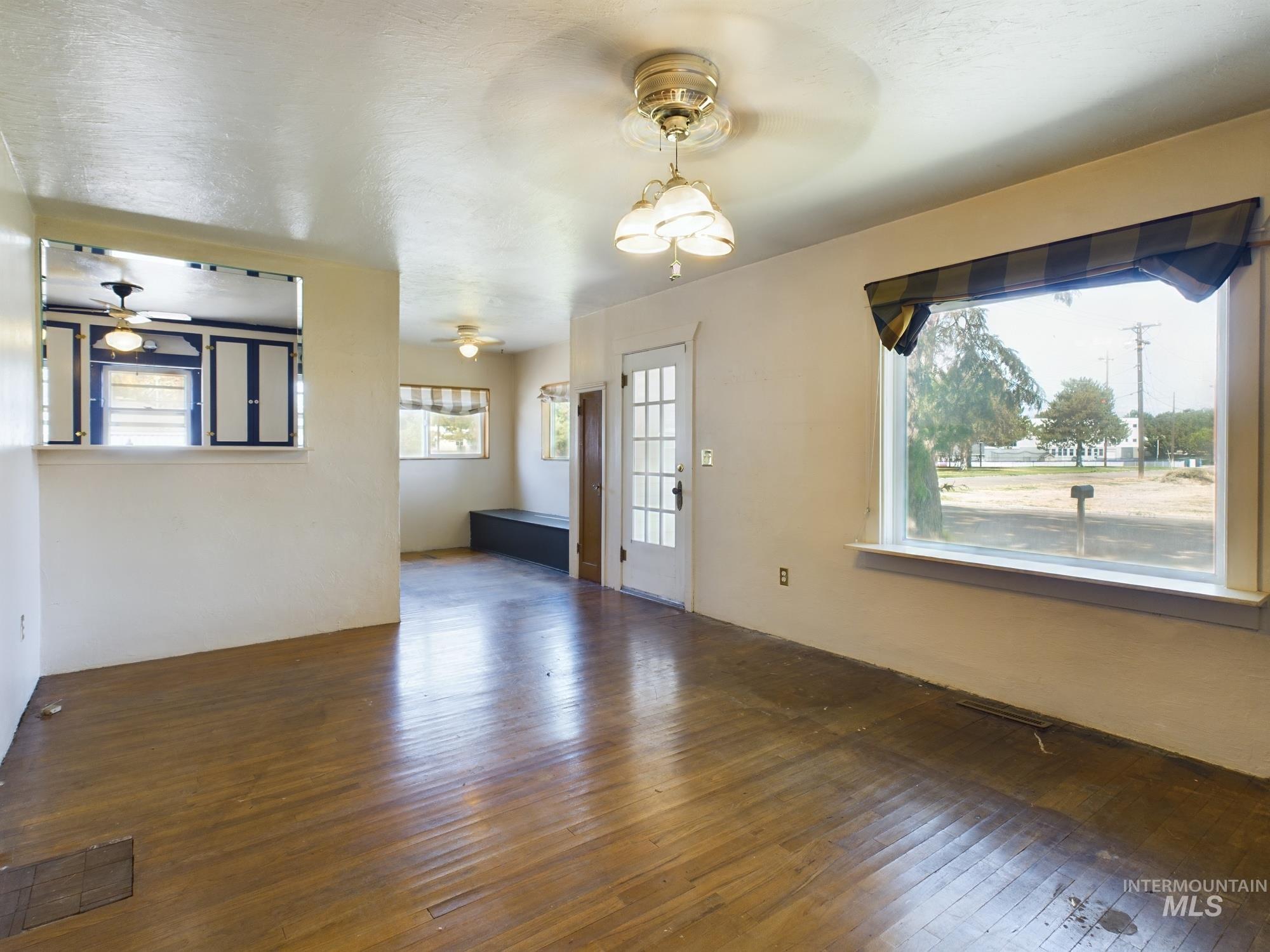 2104 College Ave, Caldwell, Idaho 83605, 4 Bedrooms, 2 Bathrooms, Residential Income For Sale, Price $340,000,MLS 98921198