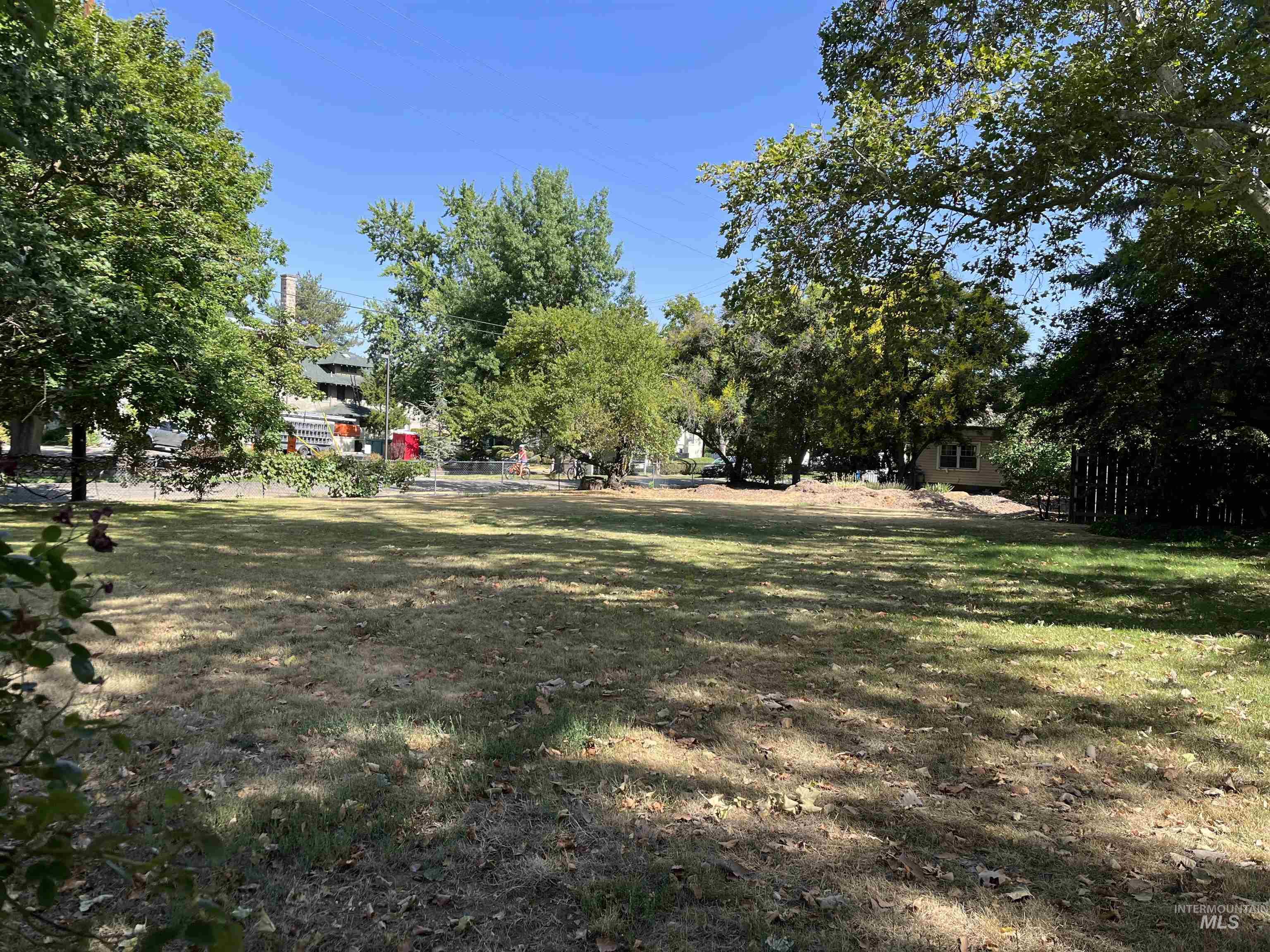 806 E Warm Springs Ave, Boise, Idaho 83712, Land For Sale, Price $499,900,MLS 98921259