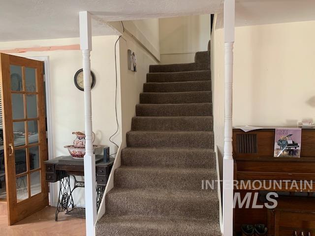405 E Ellis Street, Paul, Idaho 83347, 5 Bedrooms, 2 Rooms, Business/Commercial For Sale, Price $299,000, 98921436