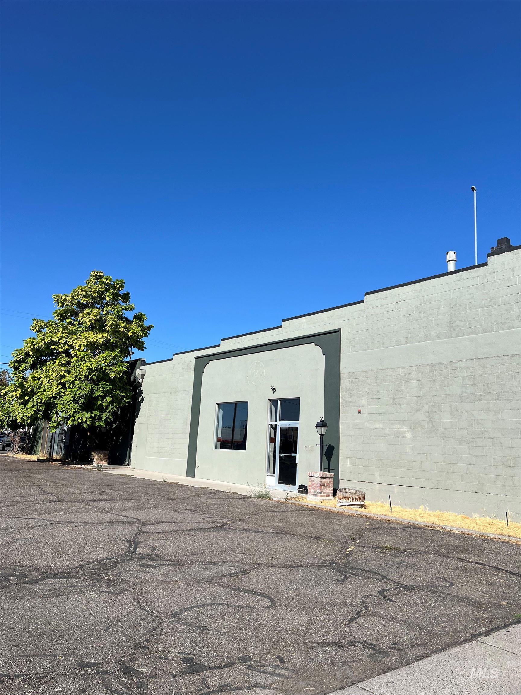 157 W 2nd Ave, Twin Falls, Idaho 83301, Business/Commercial For Sale, Price $37,500, 98921556